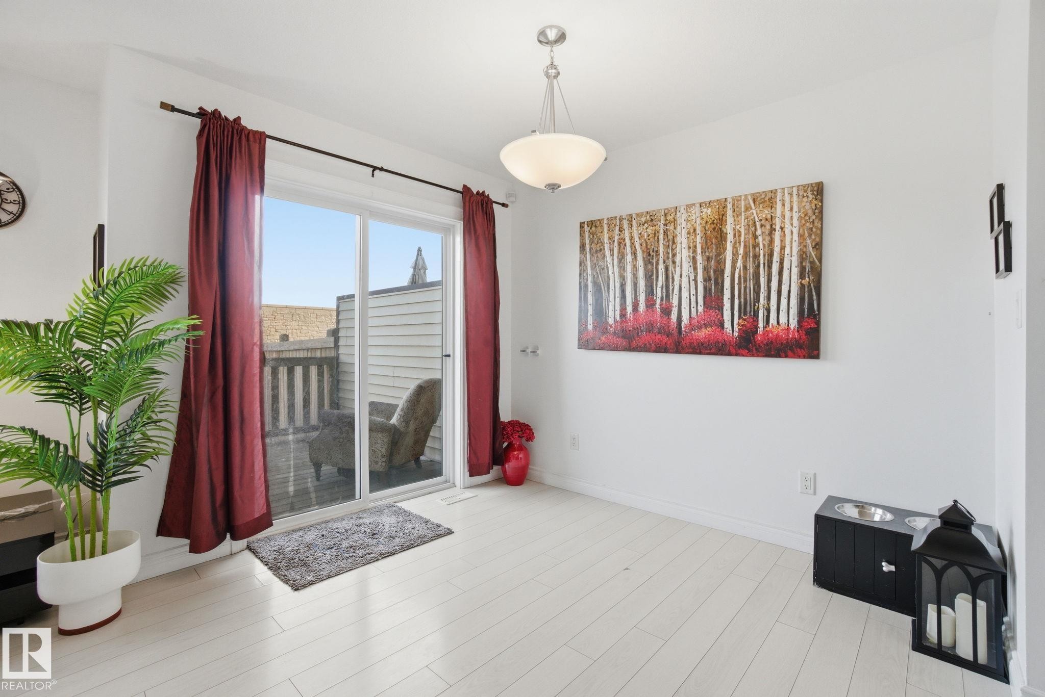 2602 Casey Way, Edmonton, AB - Indoor Photo Showing Other Room