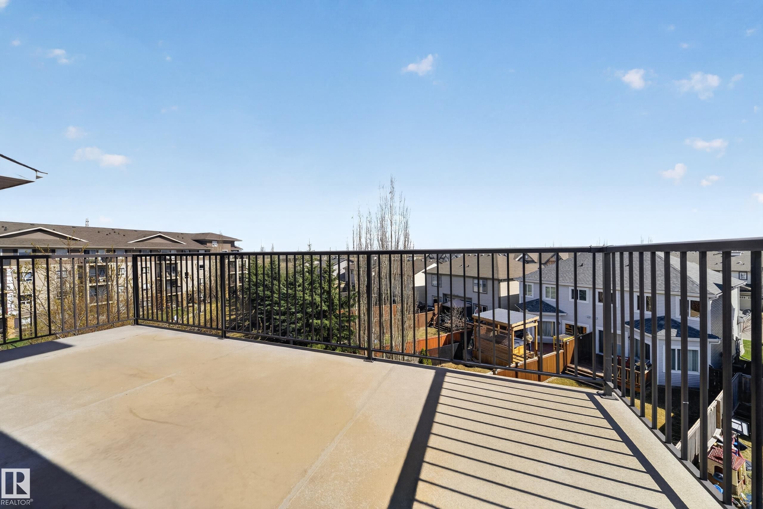 435 1520 Hammond Gate, Edmonton, AB - Outdoor With Balcony