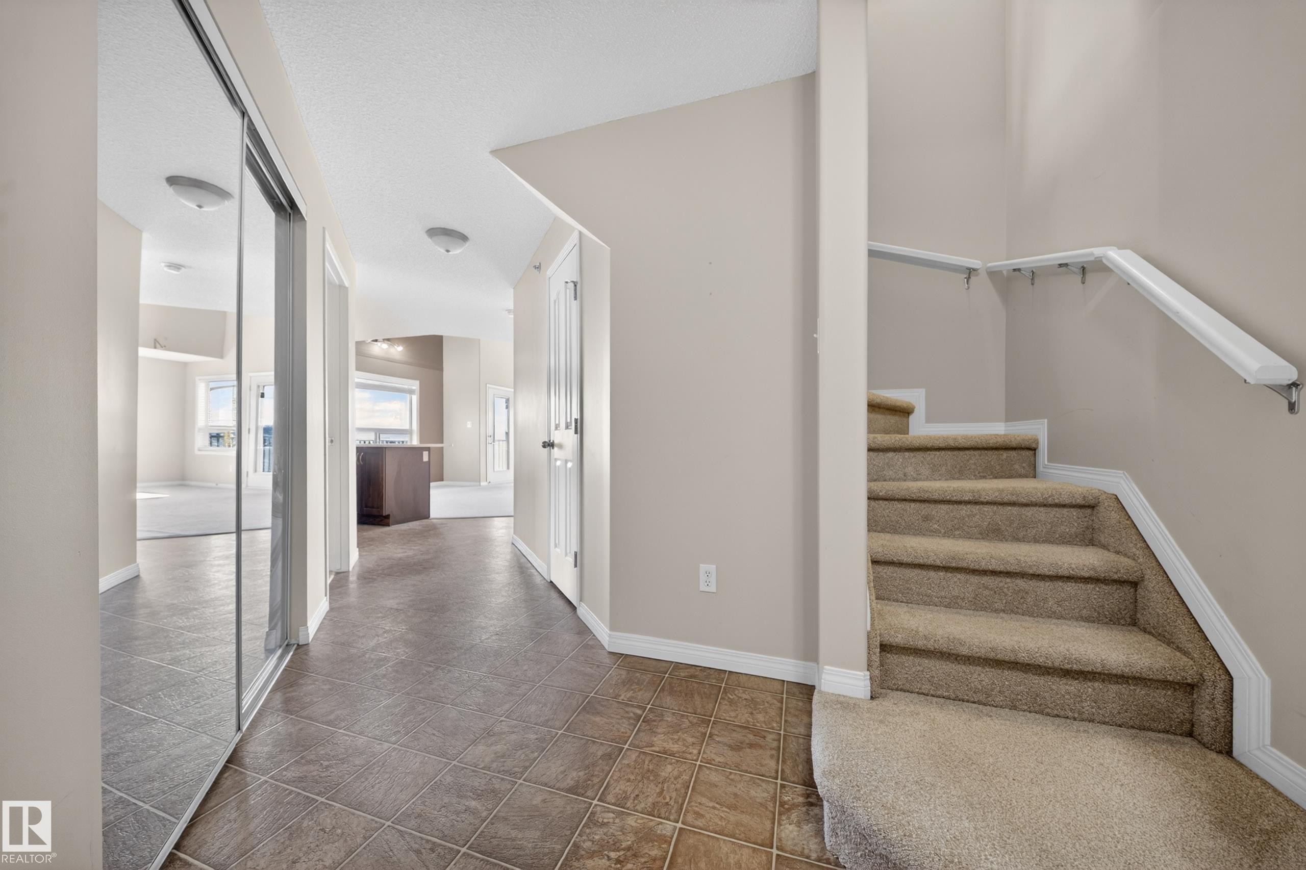 435 1520 Hammond Gate, Edmonton, AB - Indoor Photo Showing Other Room
