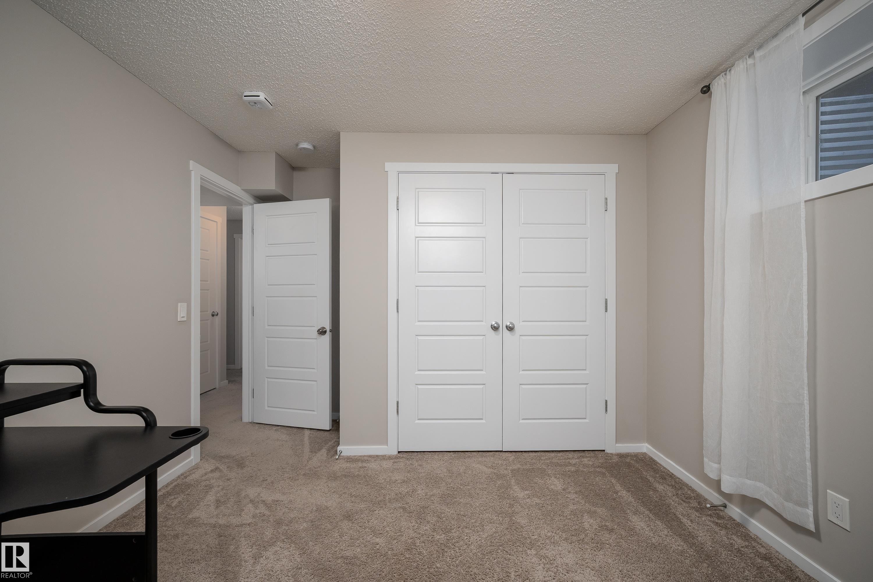 3222 Chernowski Way, Edmonton, AB - Indoor Photo Showing Other Room