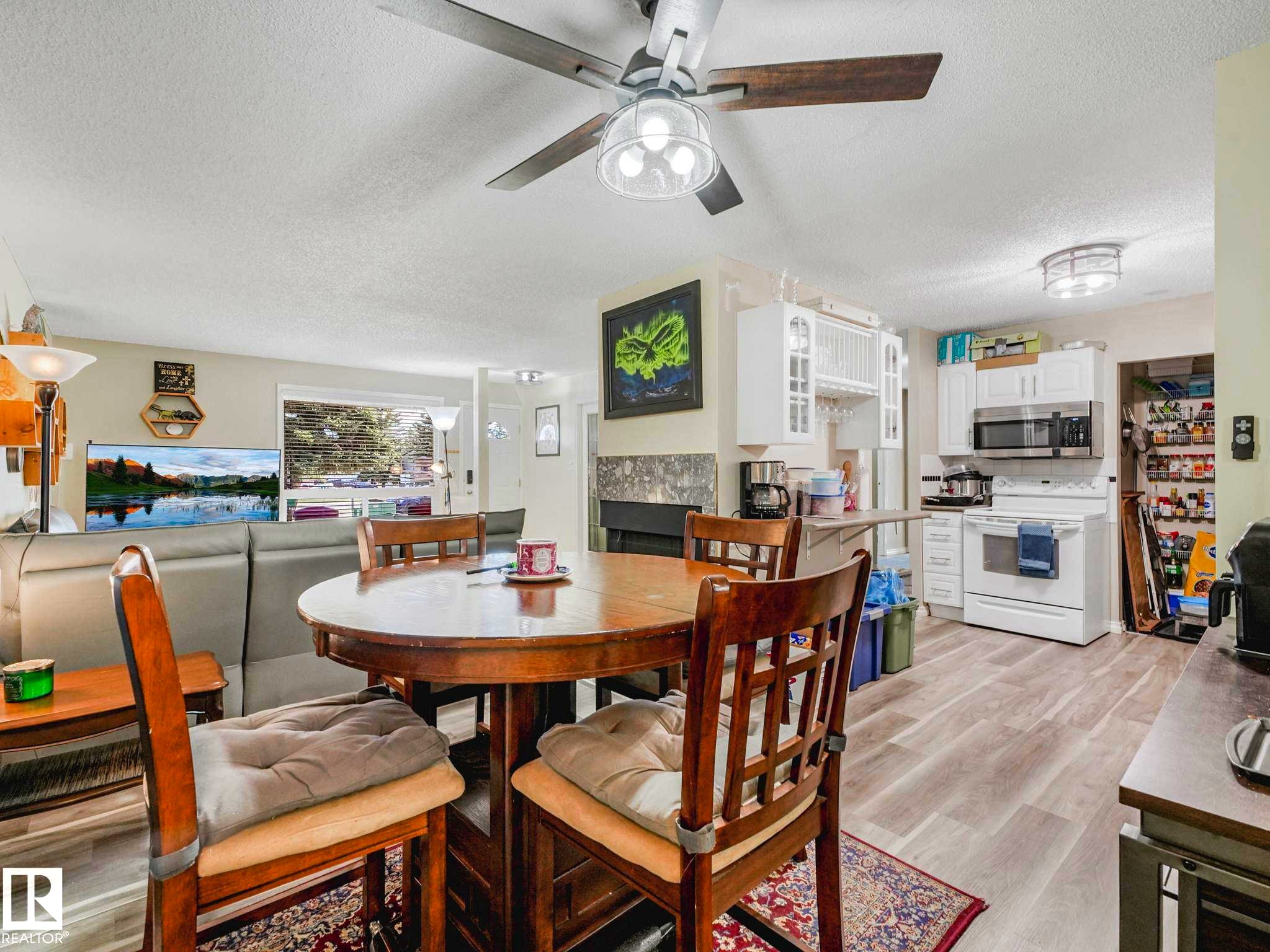1102 Saddleback Road, Edmonton, AB - Indoor Photo Showing Kitchen With Double Sink