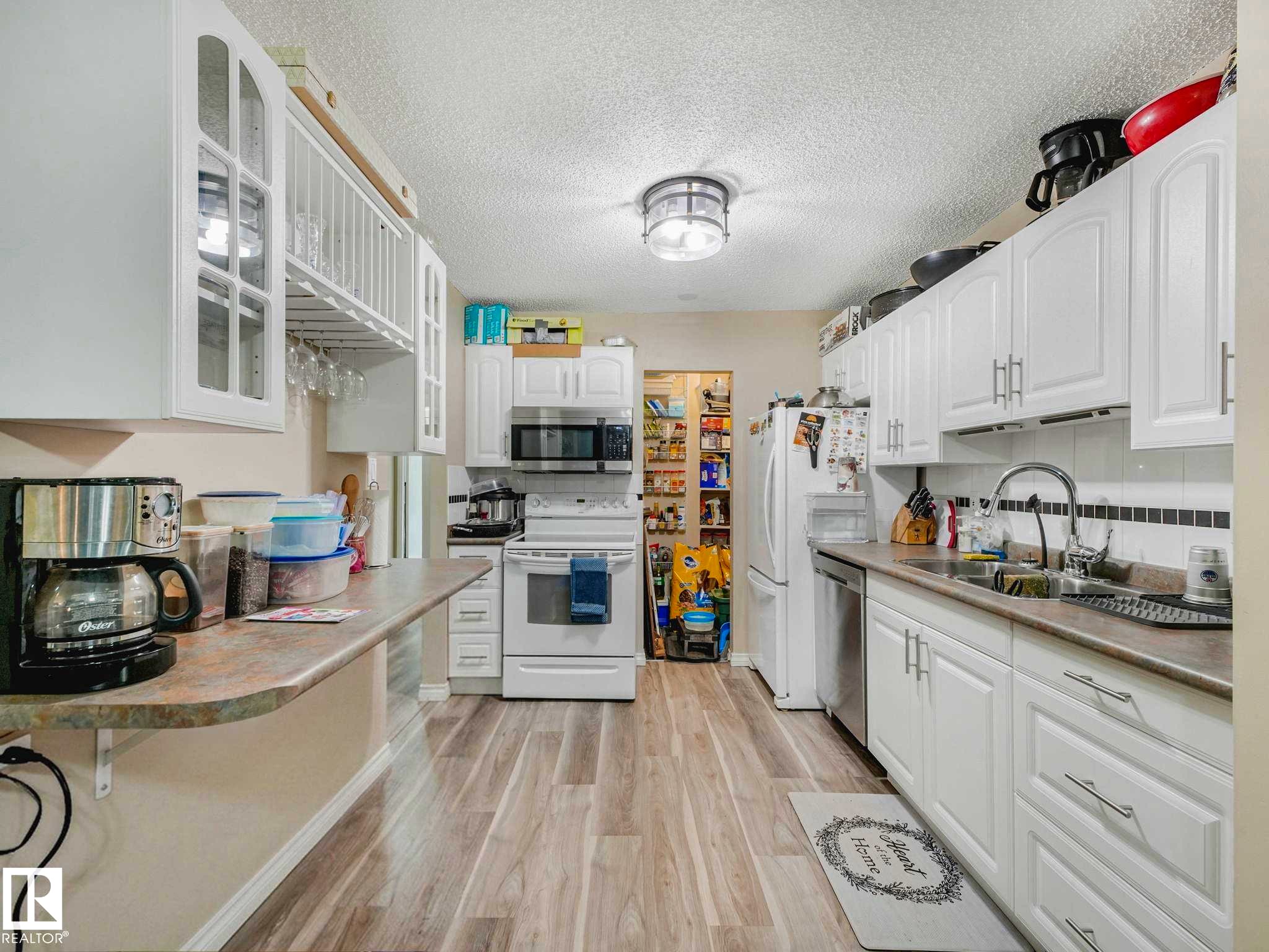 1102 Saddleback Road, Edmonton, AB - Indoor Photo Showing Office