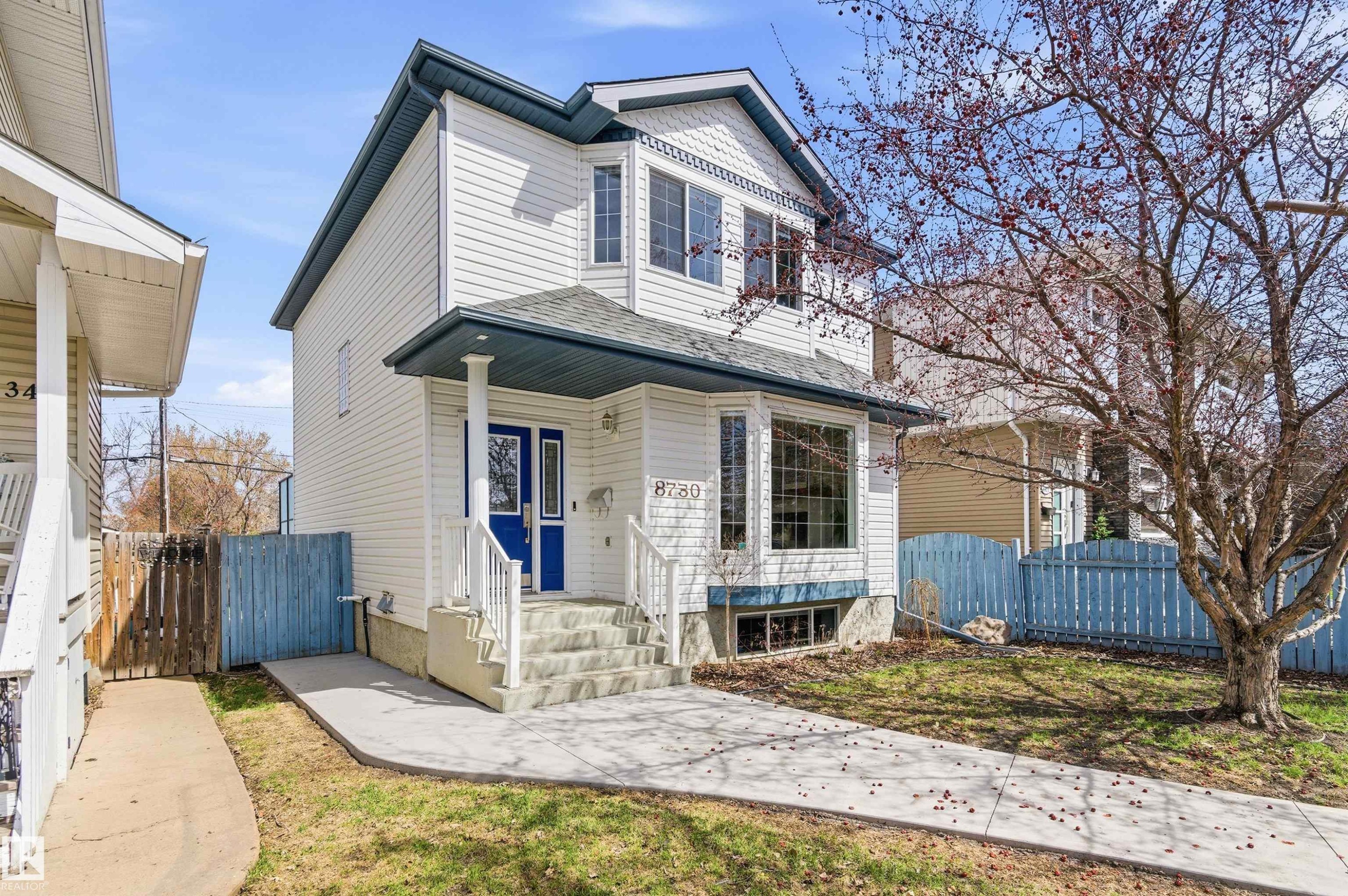 8730 92A Avenue, Edmonton, AB - Outdoor