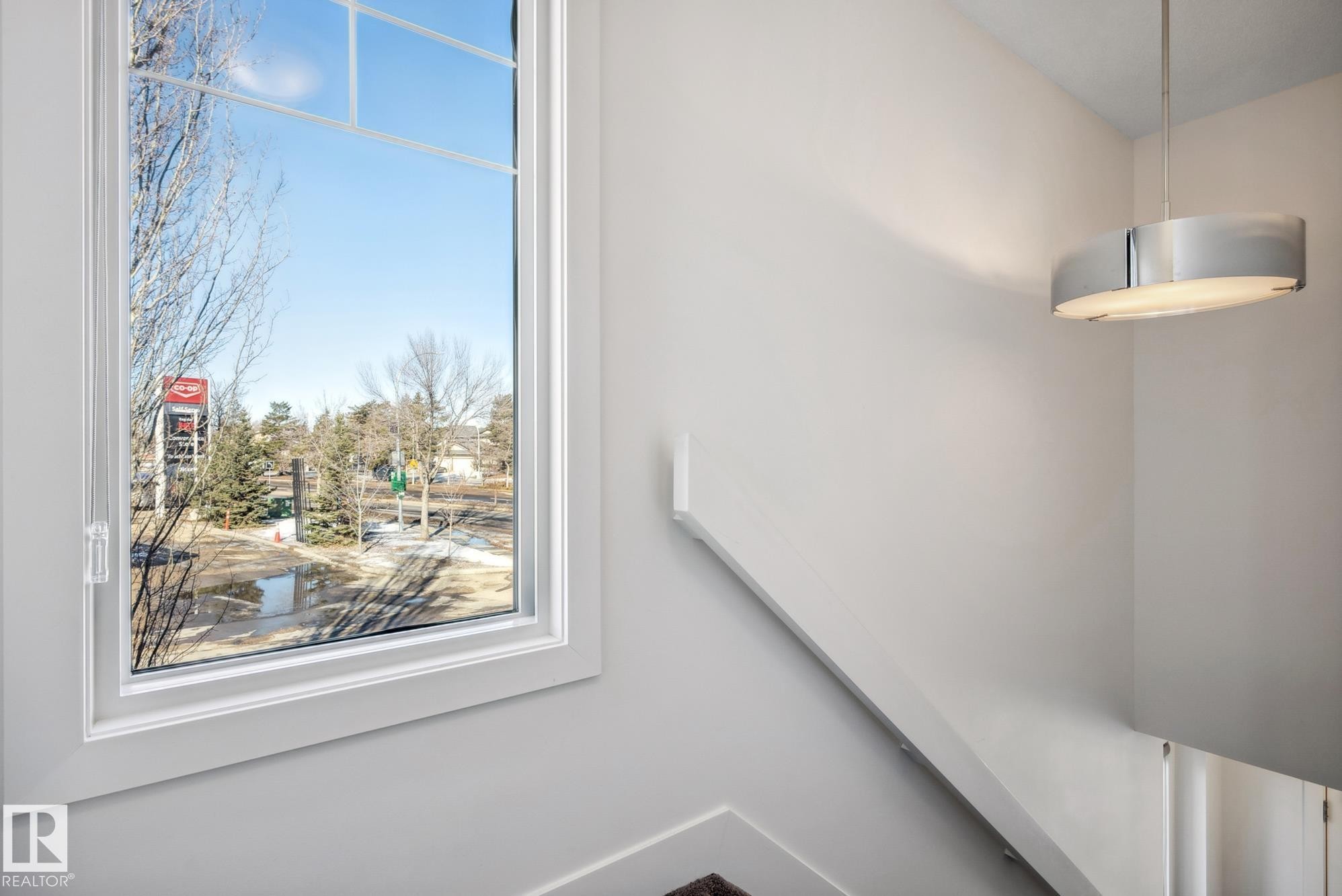 76 330 Bulyea Road, Edmonton, AB - Indoor Photo Showing Other Room