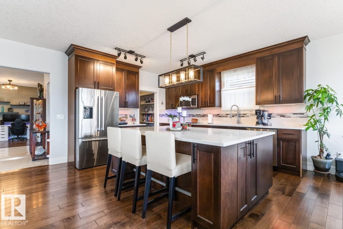 357 Simpkins Wynd, Leduc, AB - Indoor