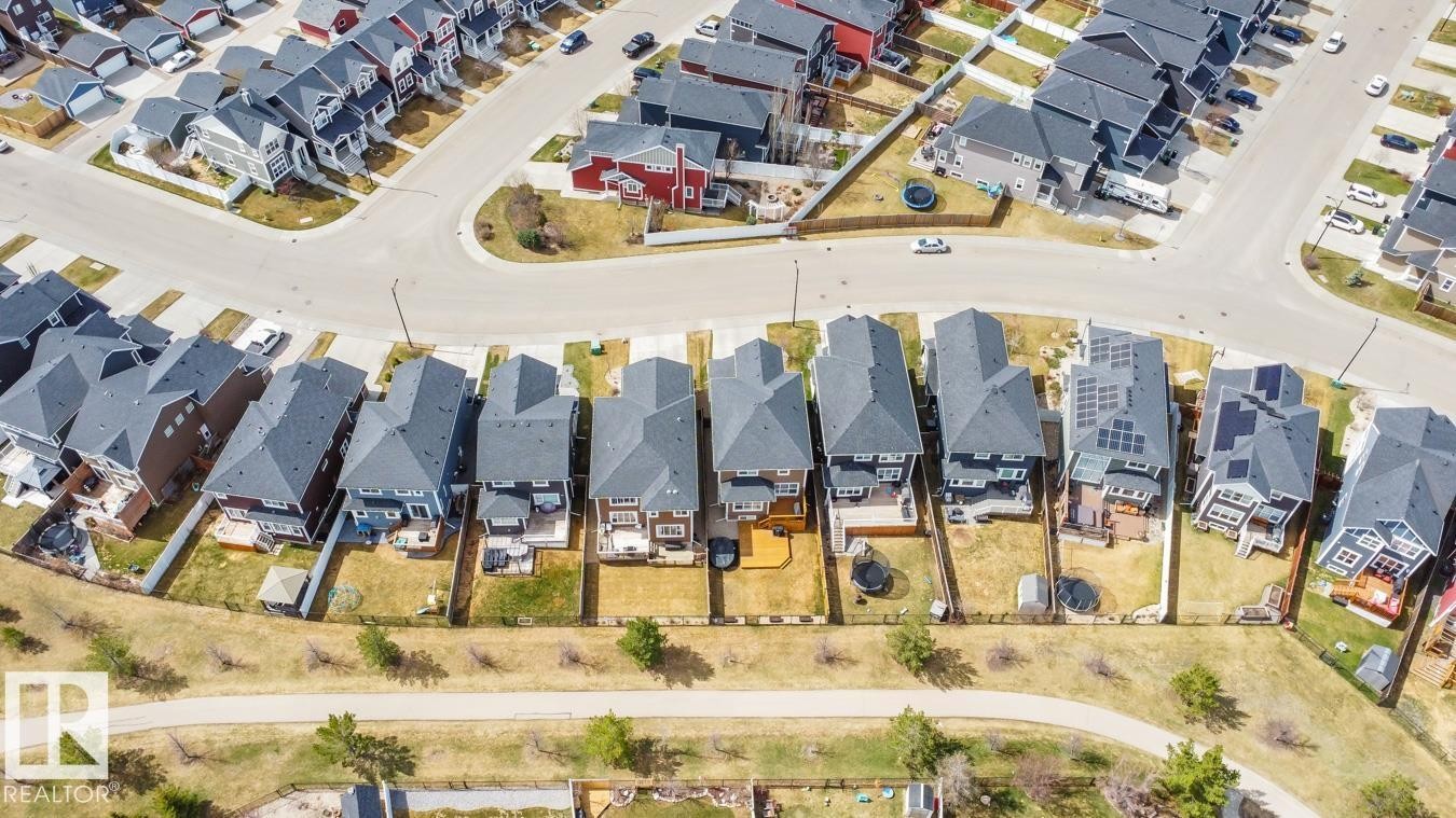 357 Simpkins Wynd, Leduc, AB -