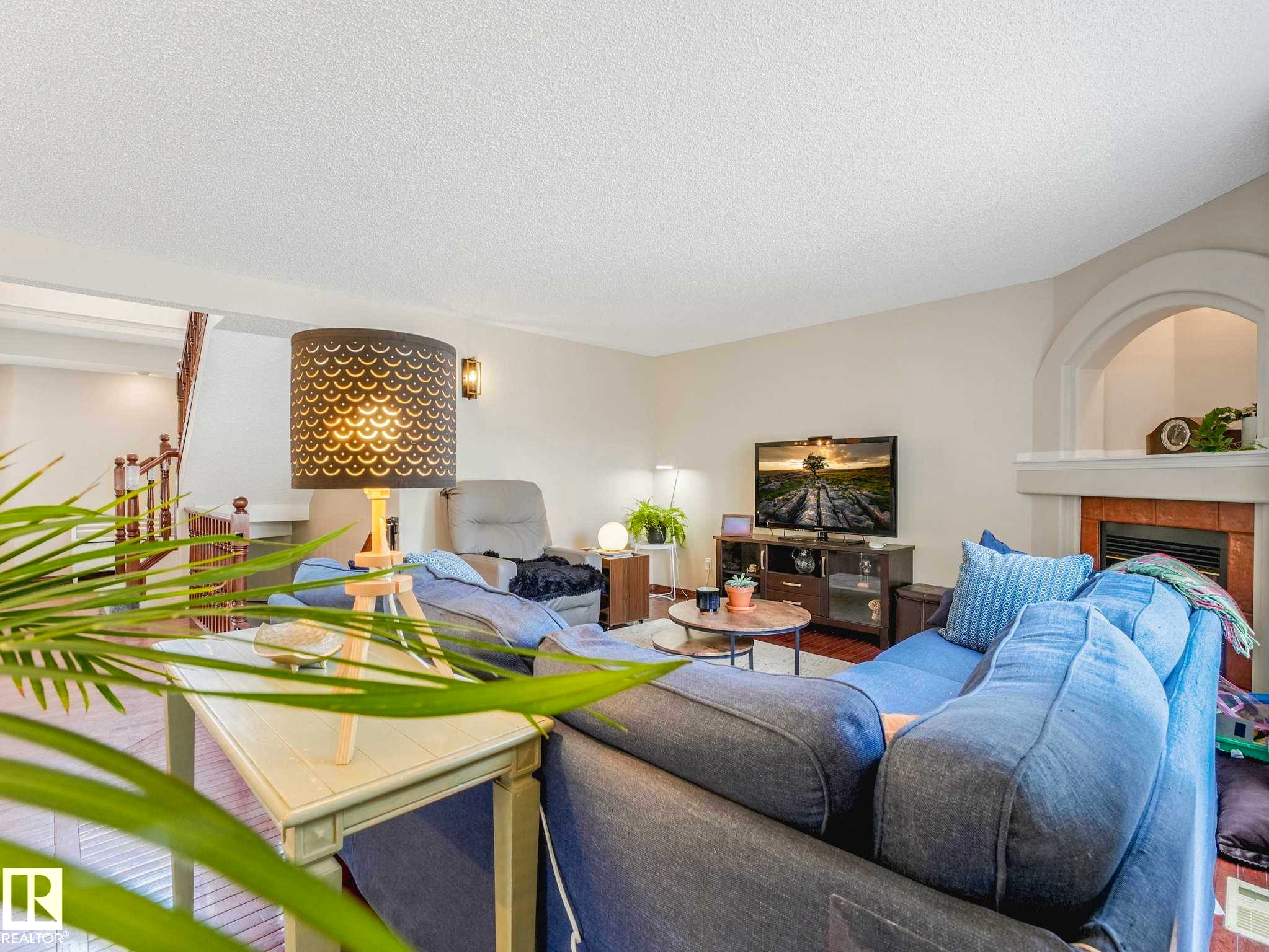 18508 50 Avenue, Edmonton, AB - Indoor