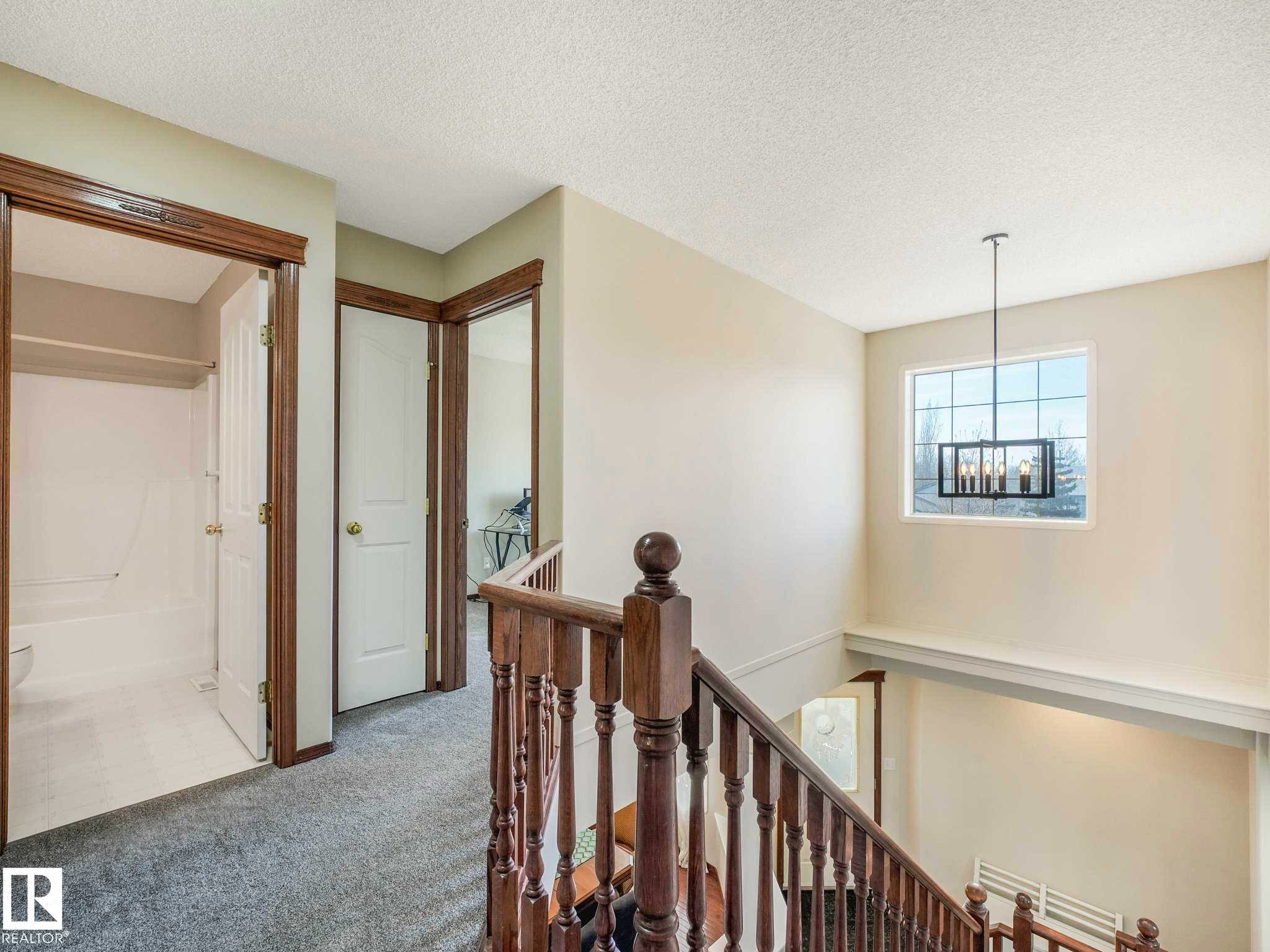 18508 50 Avenue, Edmonton, AB - Indoor Photo Showing Other Room