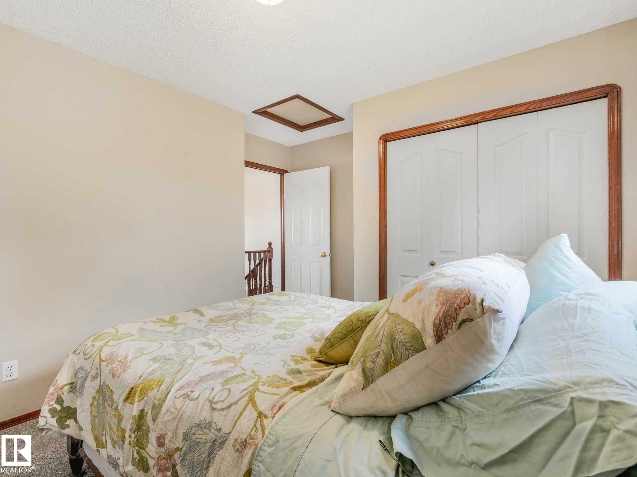 18508 50 Avenue, Edmonton, AB - Indoor Photo Showing Bedroom