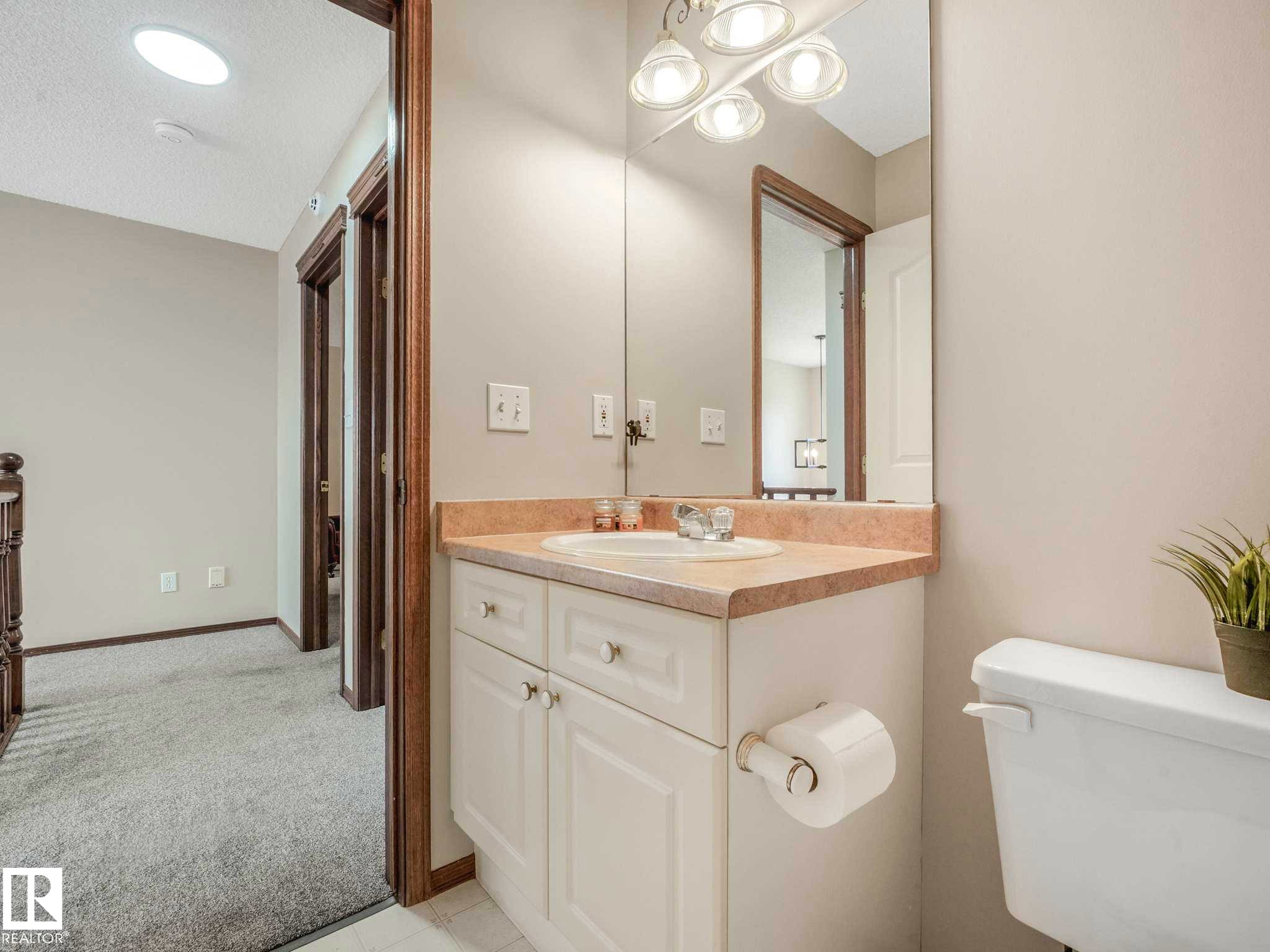 18508 50 Avenue, Edmonton, AB - Indoor Photo Showing Bathroom