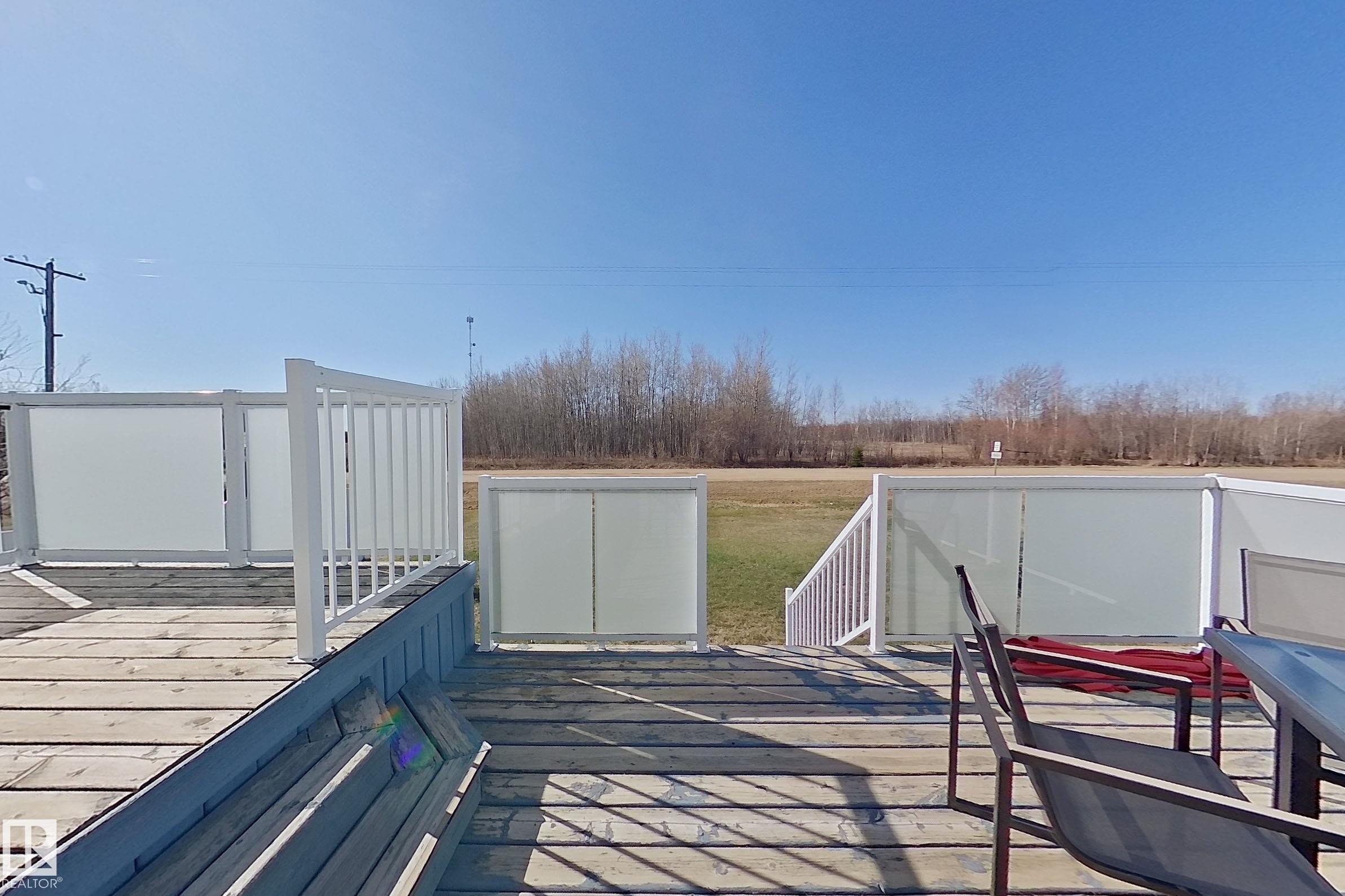 4431 48 Avenue, Clyde, AB - Outdoor With Deck Patio Veranda
