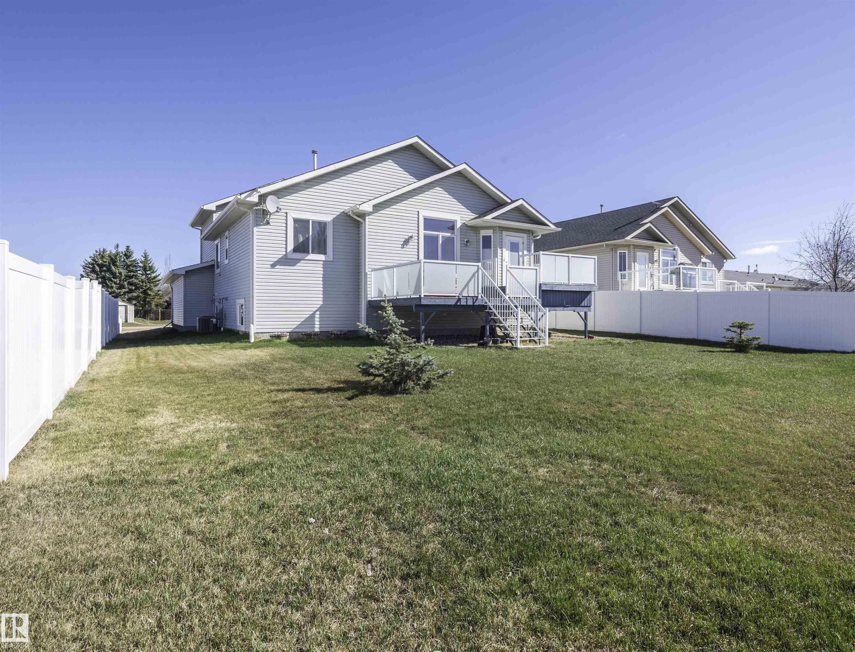 4431 48 Avenue, Clyde, AB - Outdoor