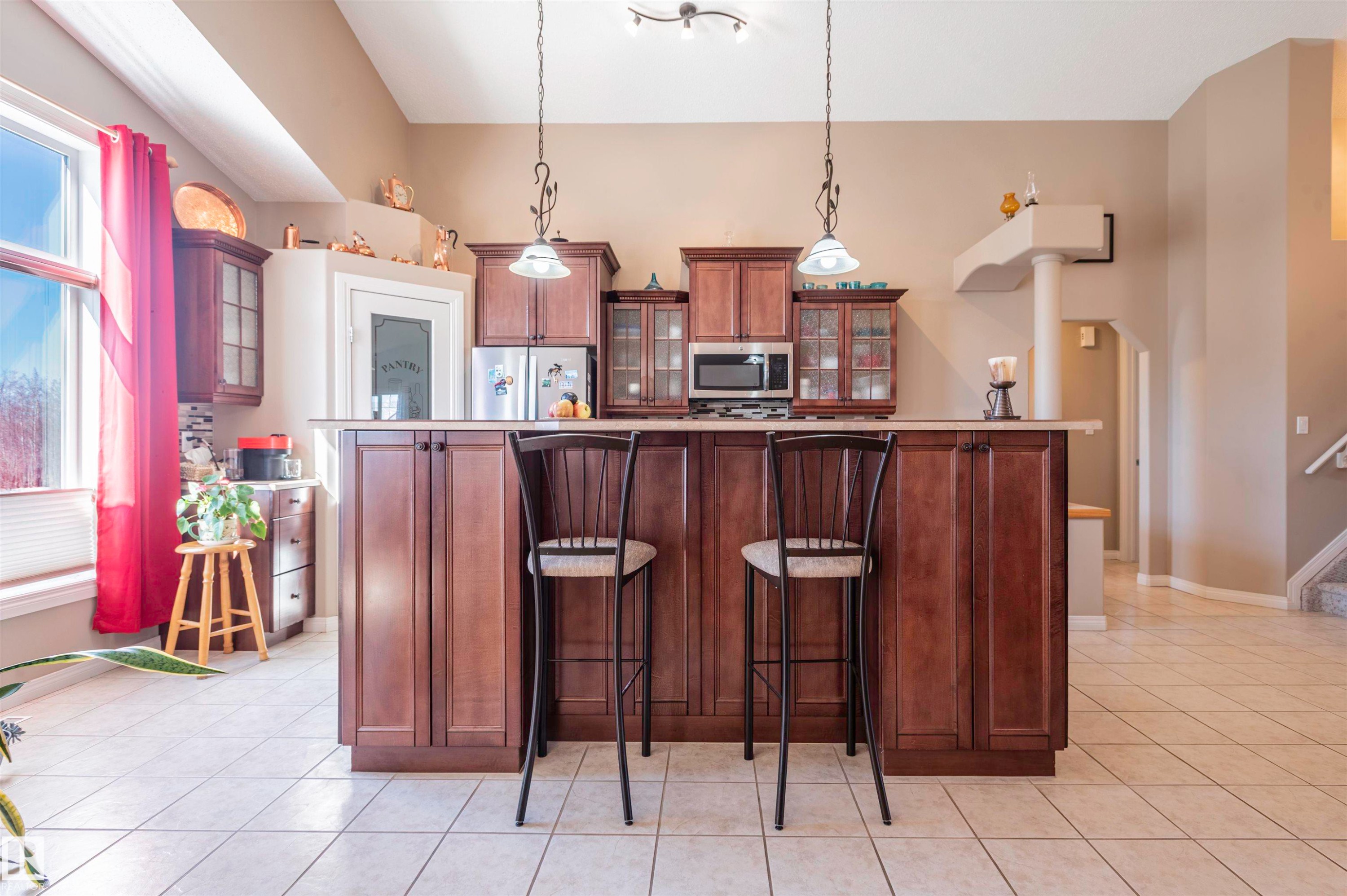 4431 48 Avenue, Clyde, AB - Indoor Photo Showing Kitchen