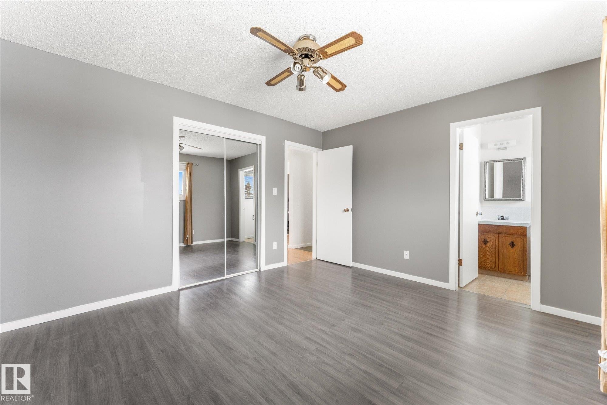 4520 54 Avenue, Leduc, AB - Indoor Photo Showing Other Room