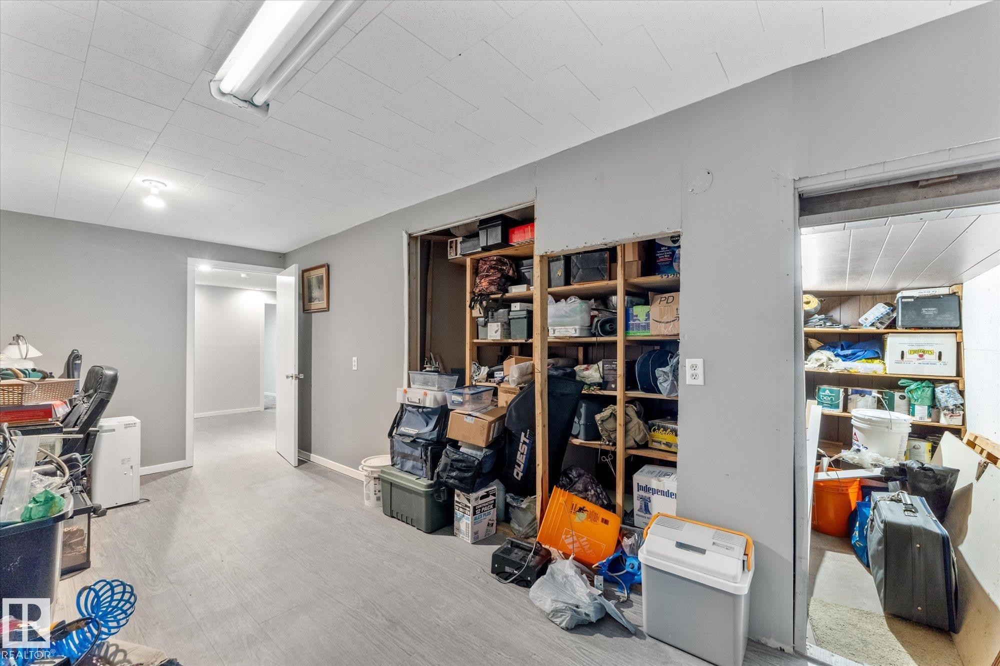 4520 54 Avenue, Leduc, AB - Indoor