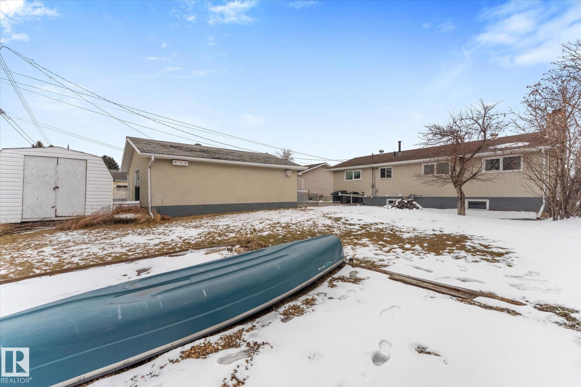 4520 54 Avenue, Leduc, AB - Outdoor