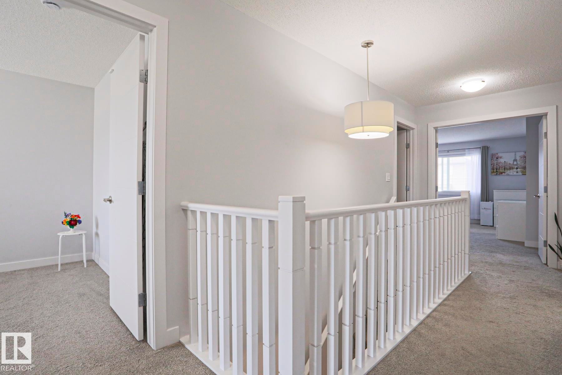 7314 Edgemont Way, Edmonton, AB - Indoor Photo Showing Other Room