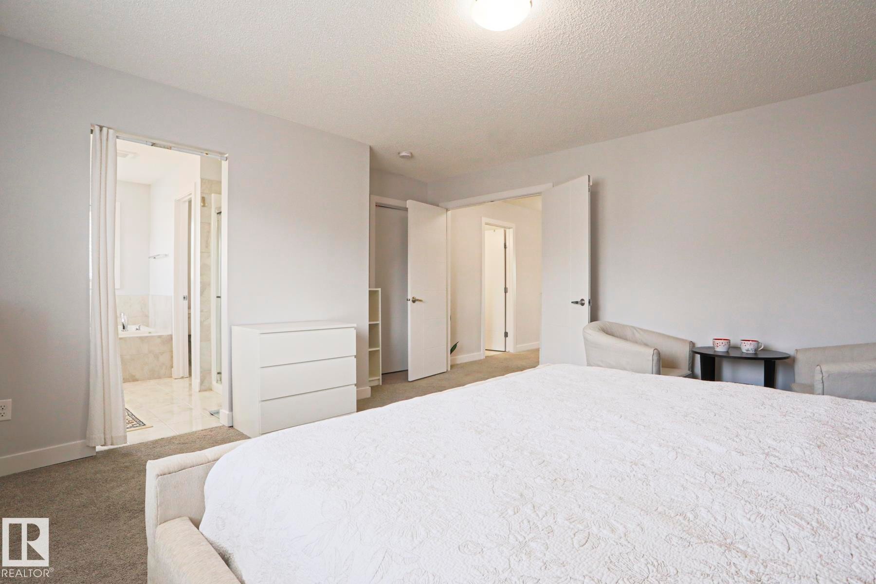 7314 Edgemont Way, Edmonton, AB - Indoor Photo Showing Bedroom
