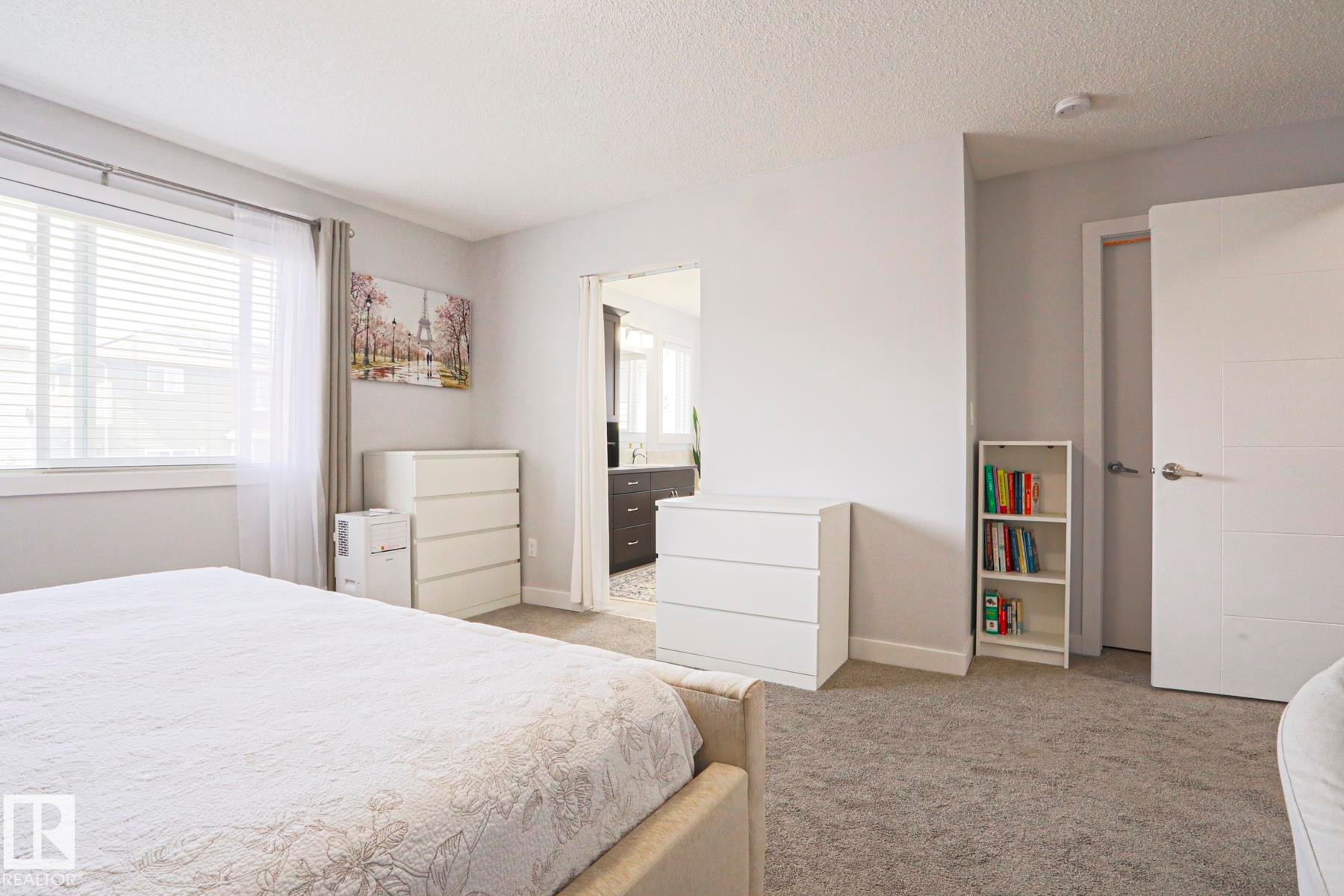 7314 Edgemont Way, Edmonton, AB - Indoor Photo Showing Bedroom