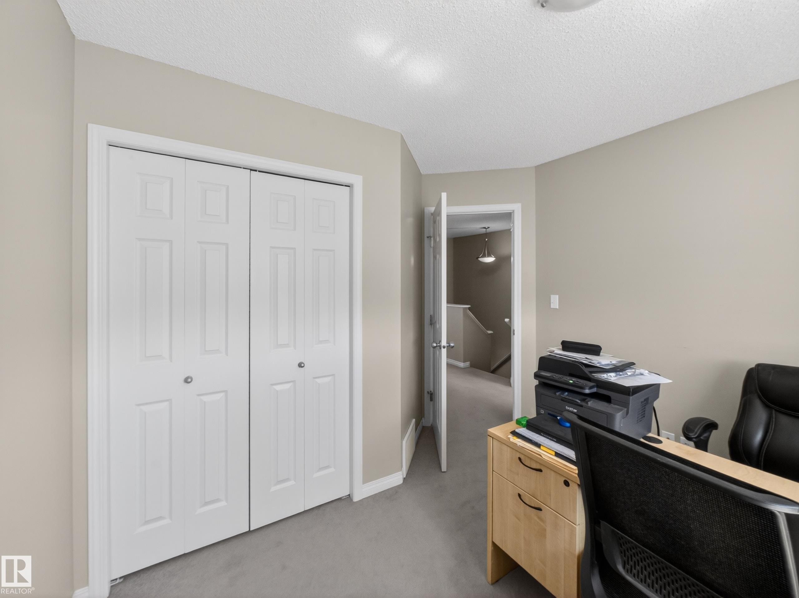 5576 Stevens Crescent Nw, Edmonton, AB - Indoor