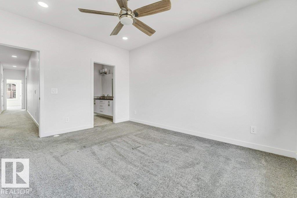 5140 23 Avenue, Edmonton, AB - Indoor Photo Showing Other Room