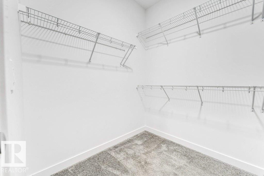 5140 23 Avenue, Edmonton, AB - Indoor With Storage