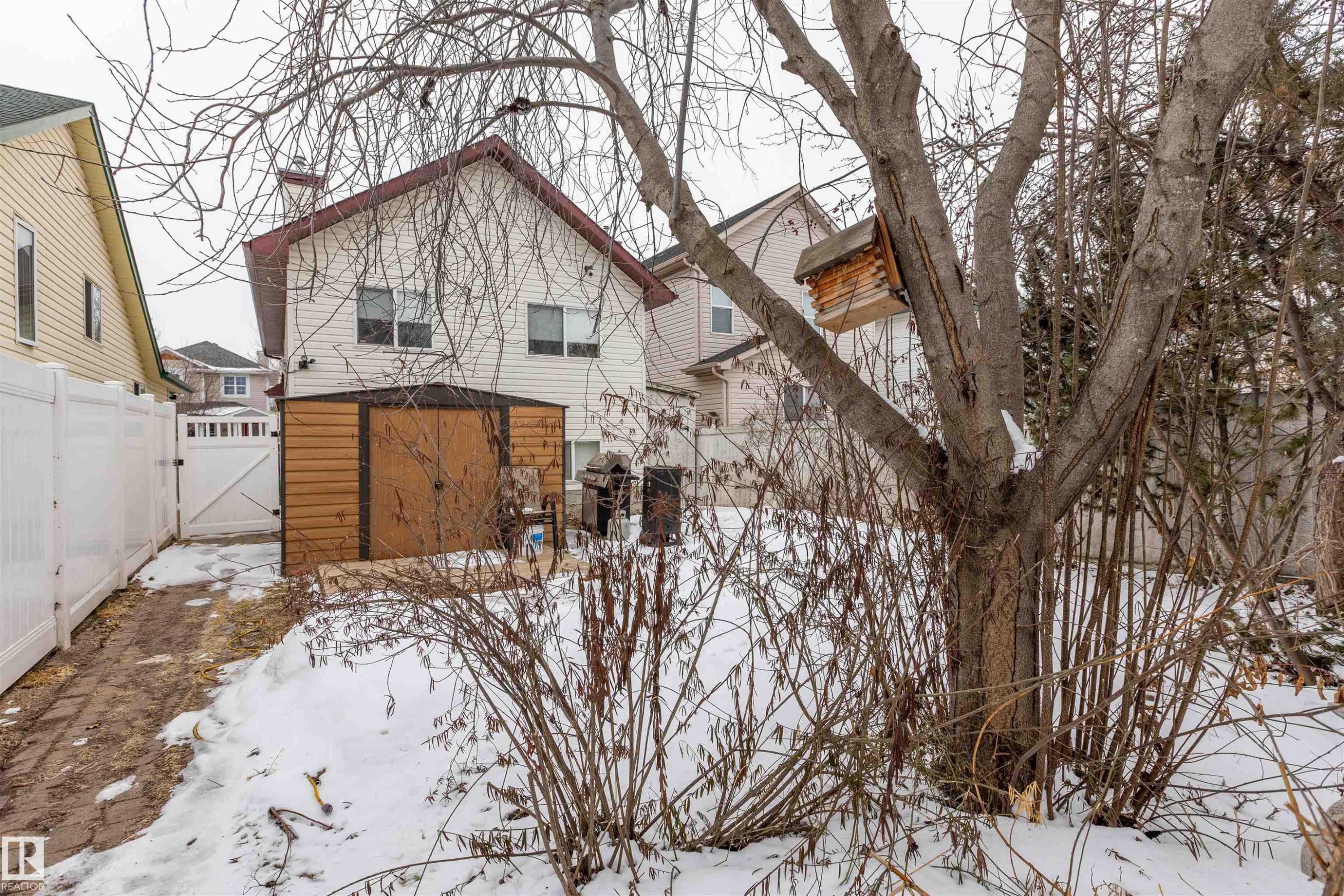 1712 Turvey Bend, Edmonton, AB - Outdoor