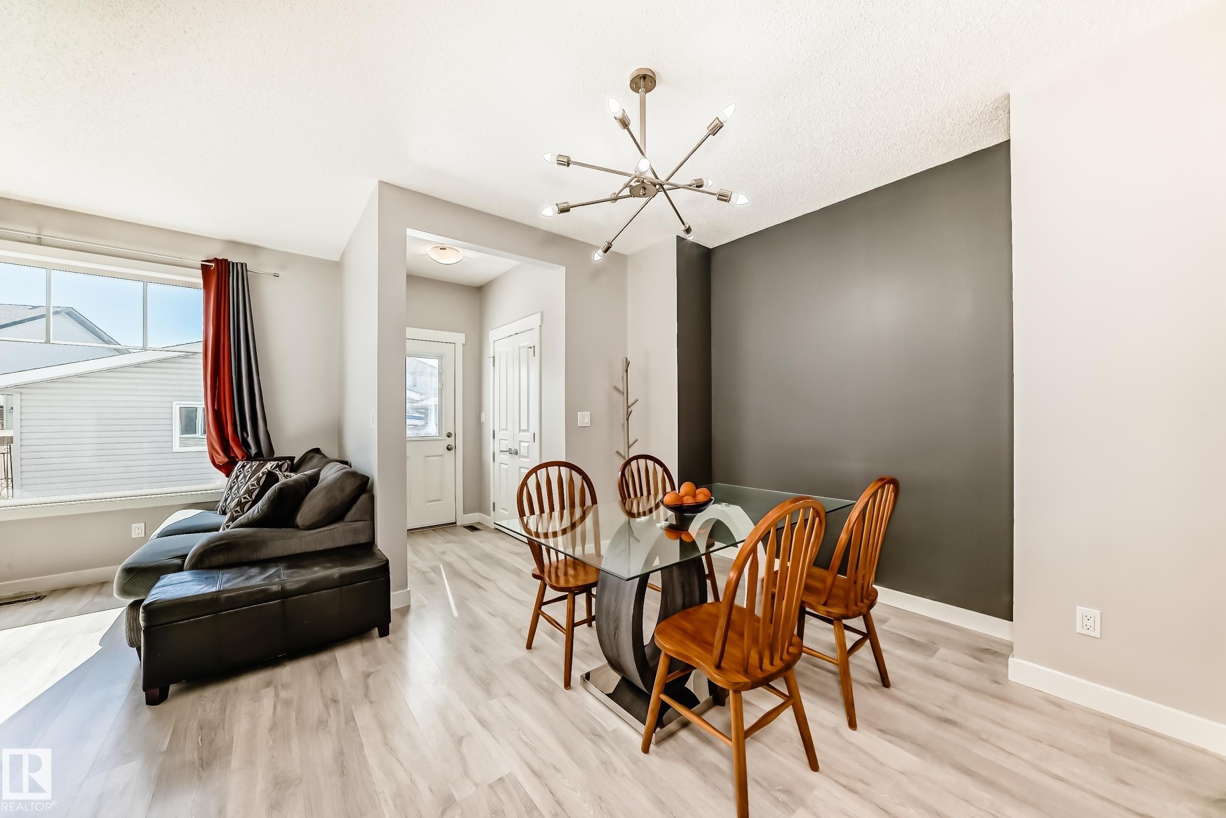 18127 77 Street, Edmonton, AB - Indoor