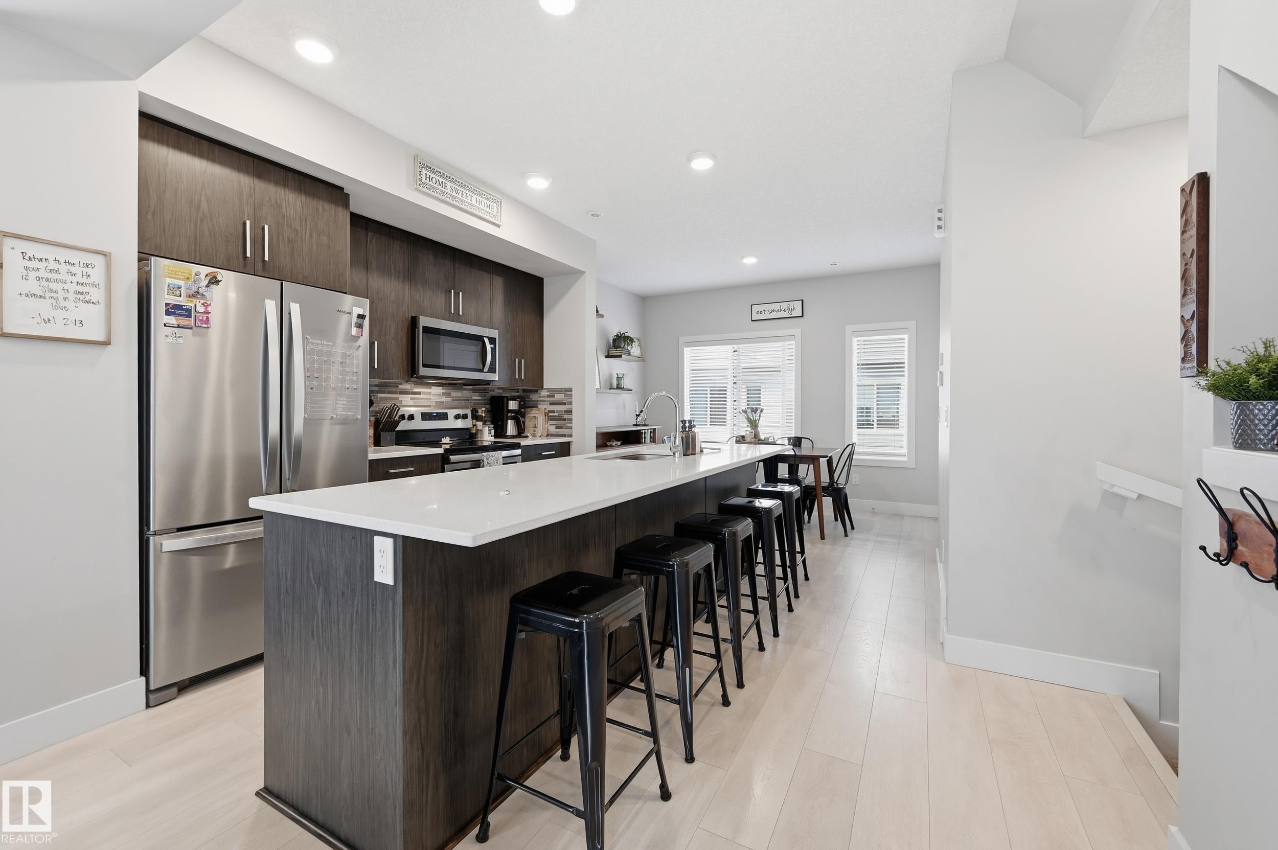 24 215 Saddleback Road, Edmonton, AB - Indoor Photo Showing Kitchen With Upgraded Kitchen