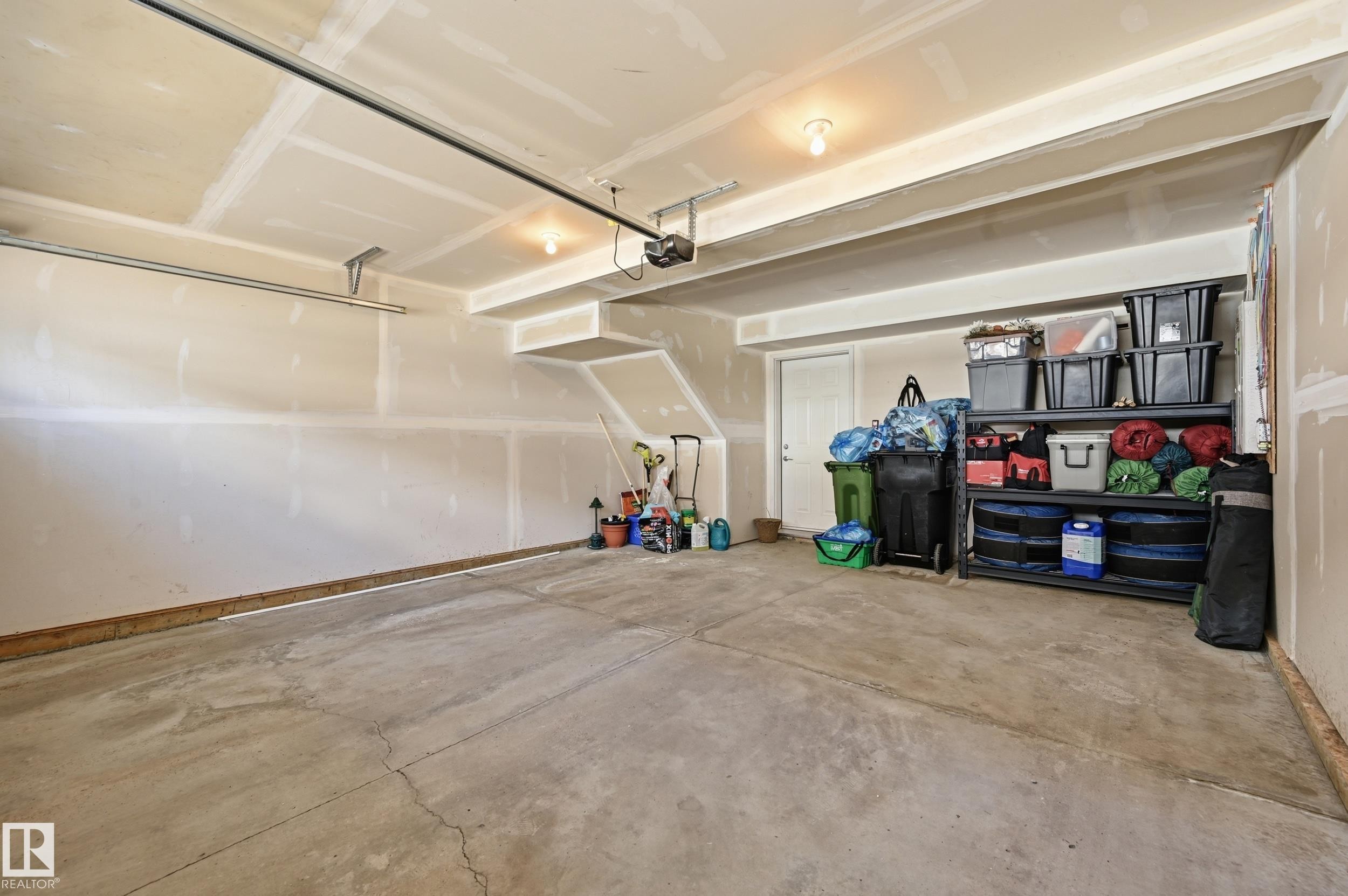 24 215 Saddleback Road, Edmonton, AB - Indoor Photo Showing Garage