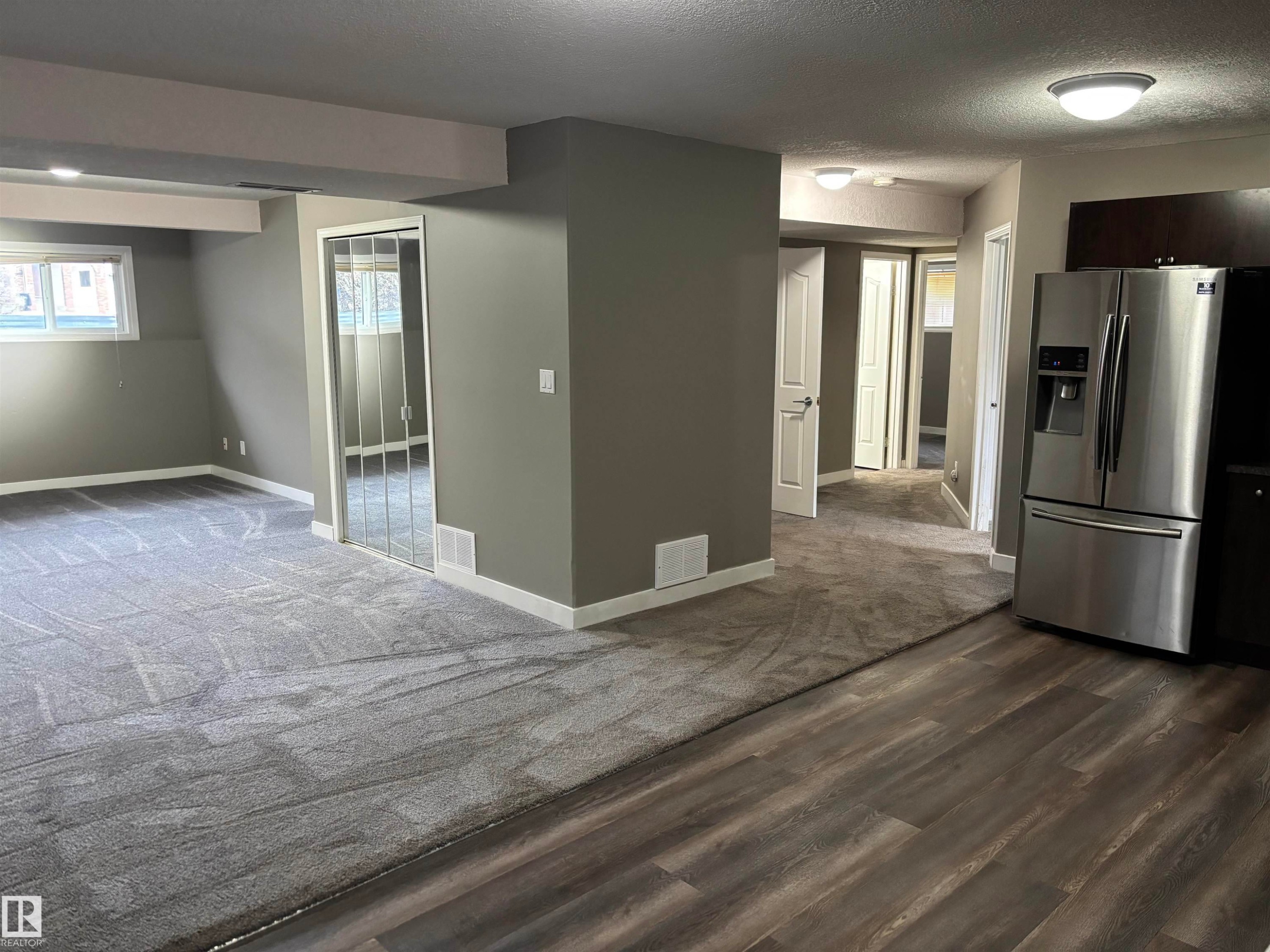 4908 17 Avenue, Edmonton, AB - Indoor