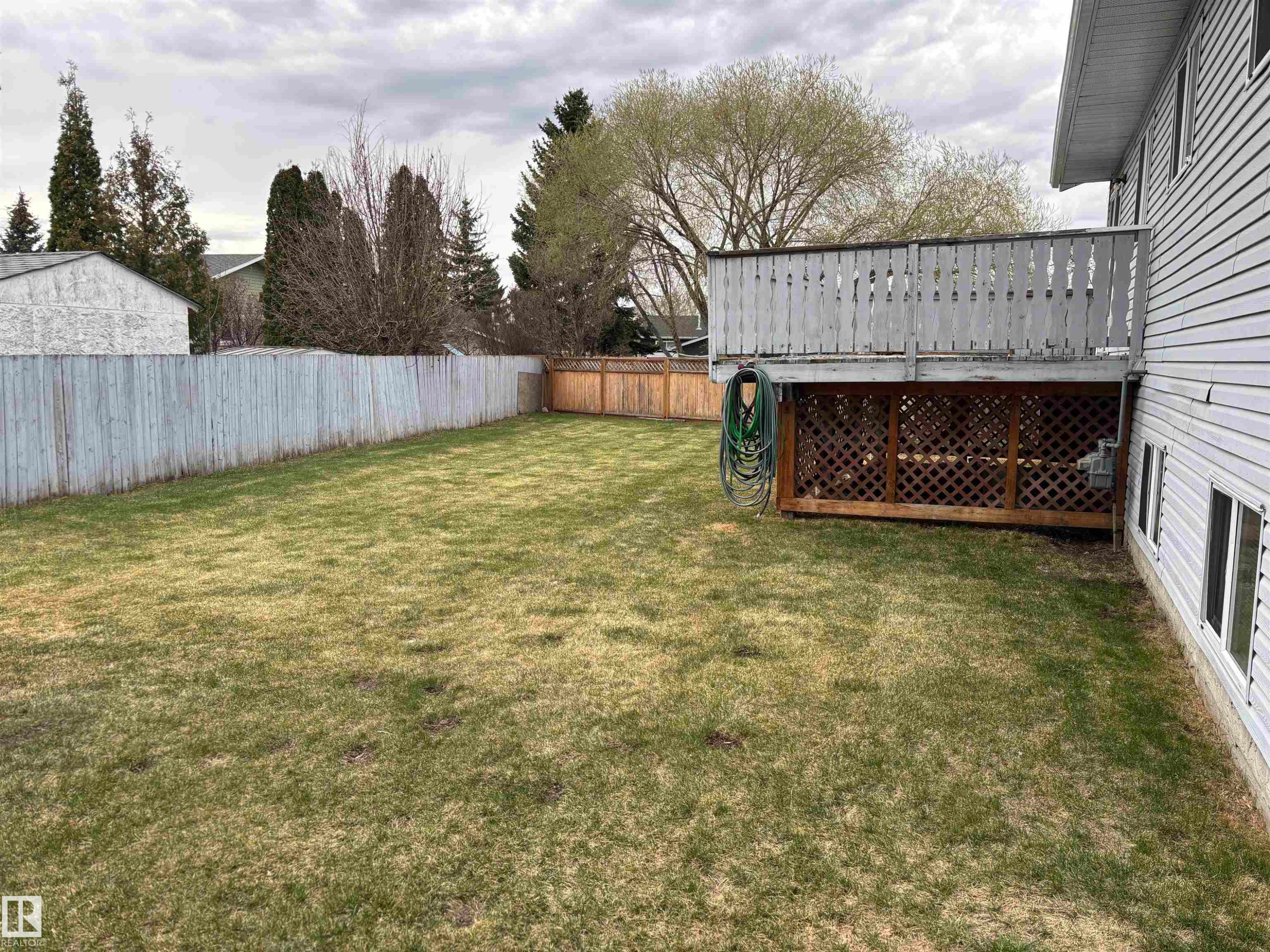 4908 17 Avenue, Edmonton, AB - Outdoor