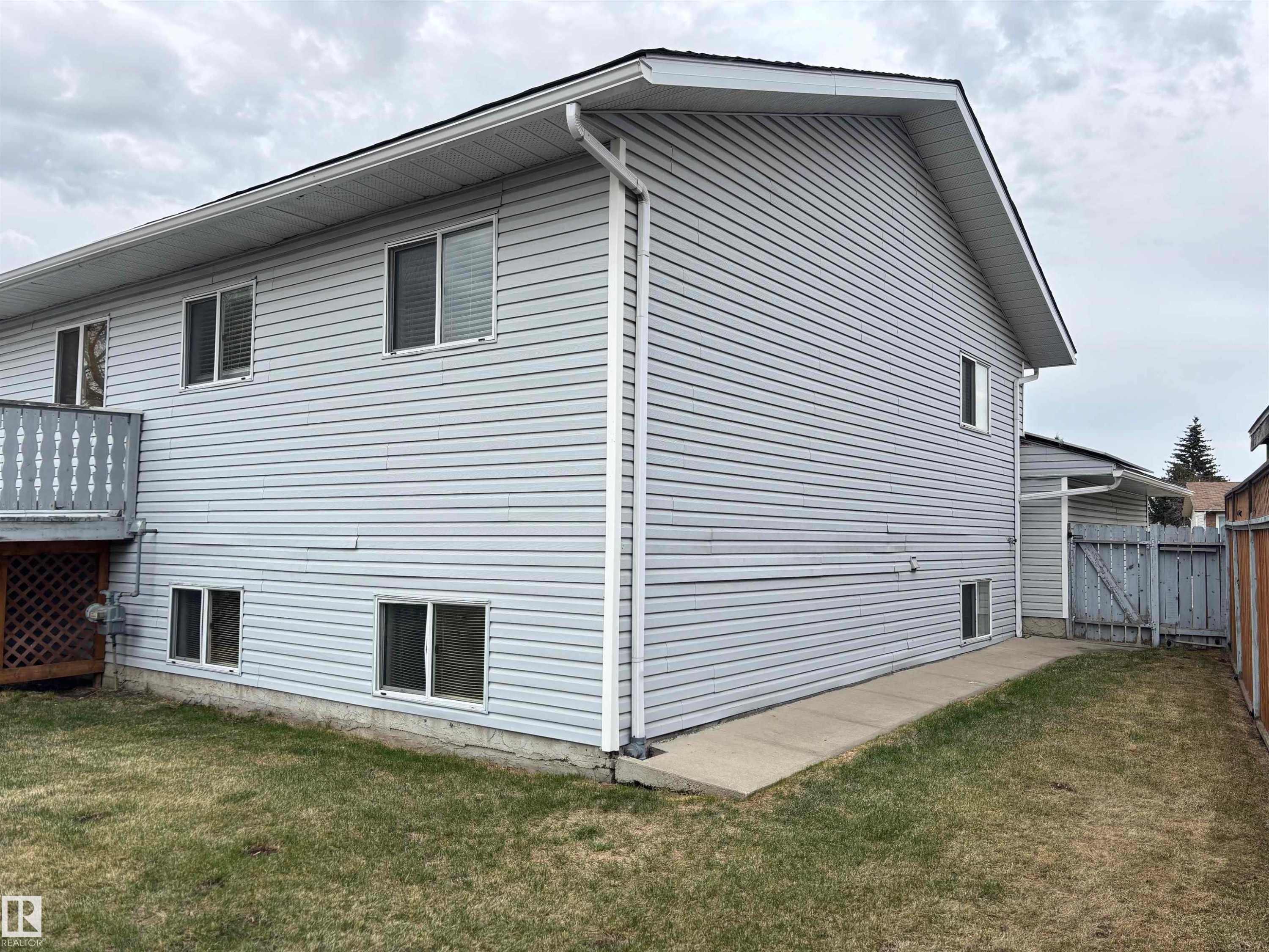 4908 17 Avenue, Edmonton, AB - Outdoor With Exterior