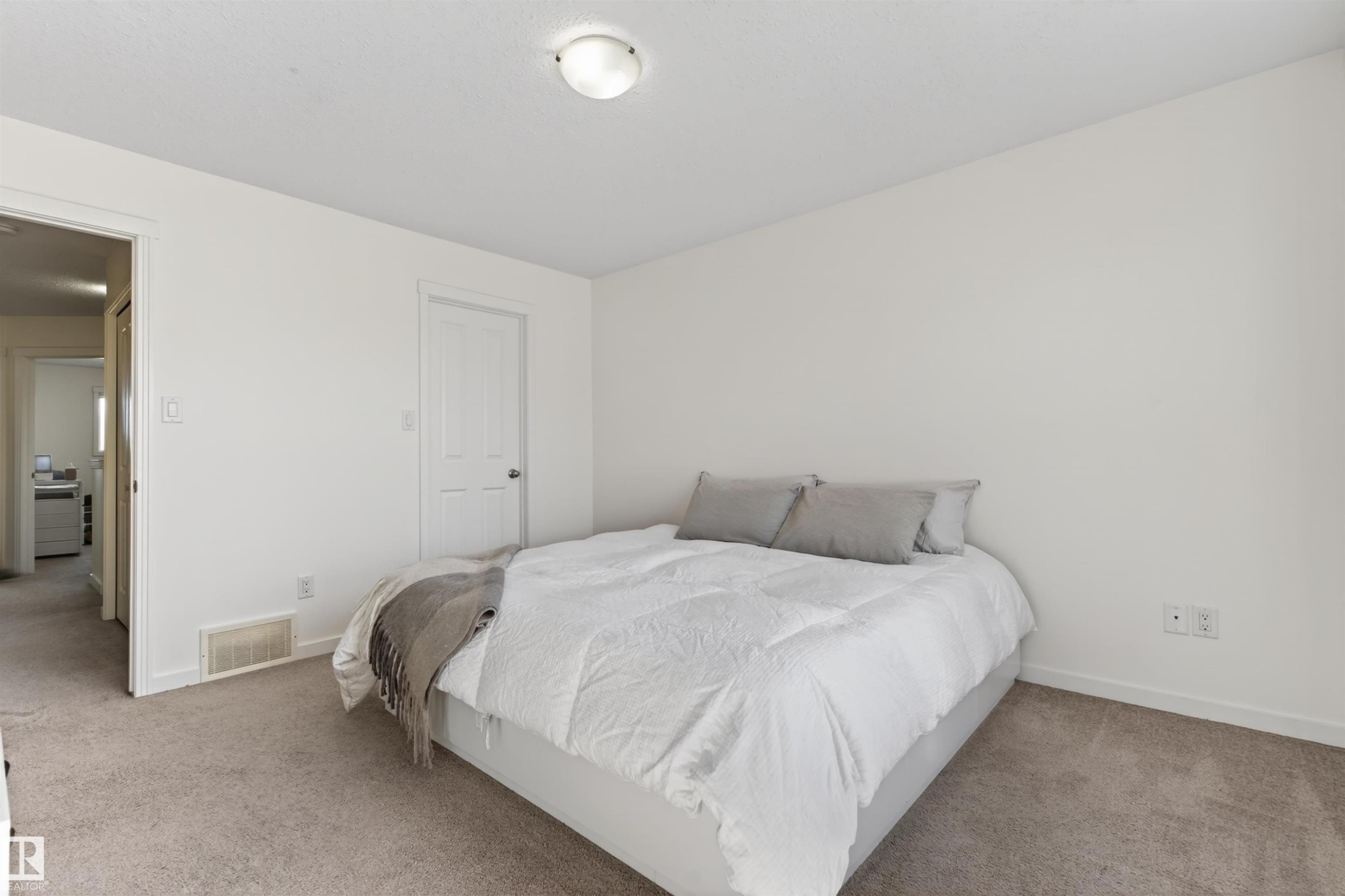 702C Rocky Way, Cold Lake, AB - Indoor Photo Showing Bedroom