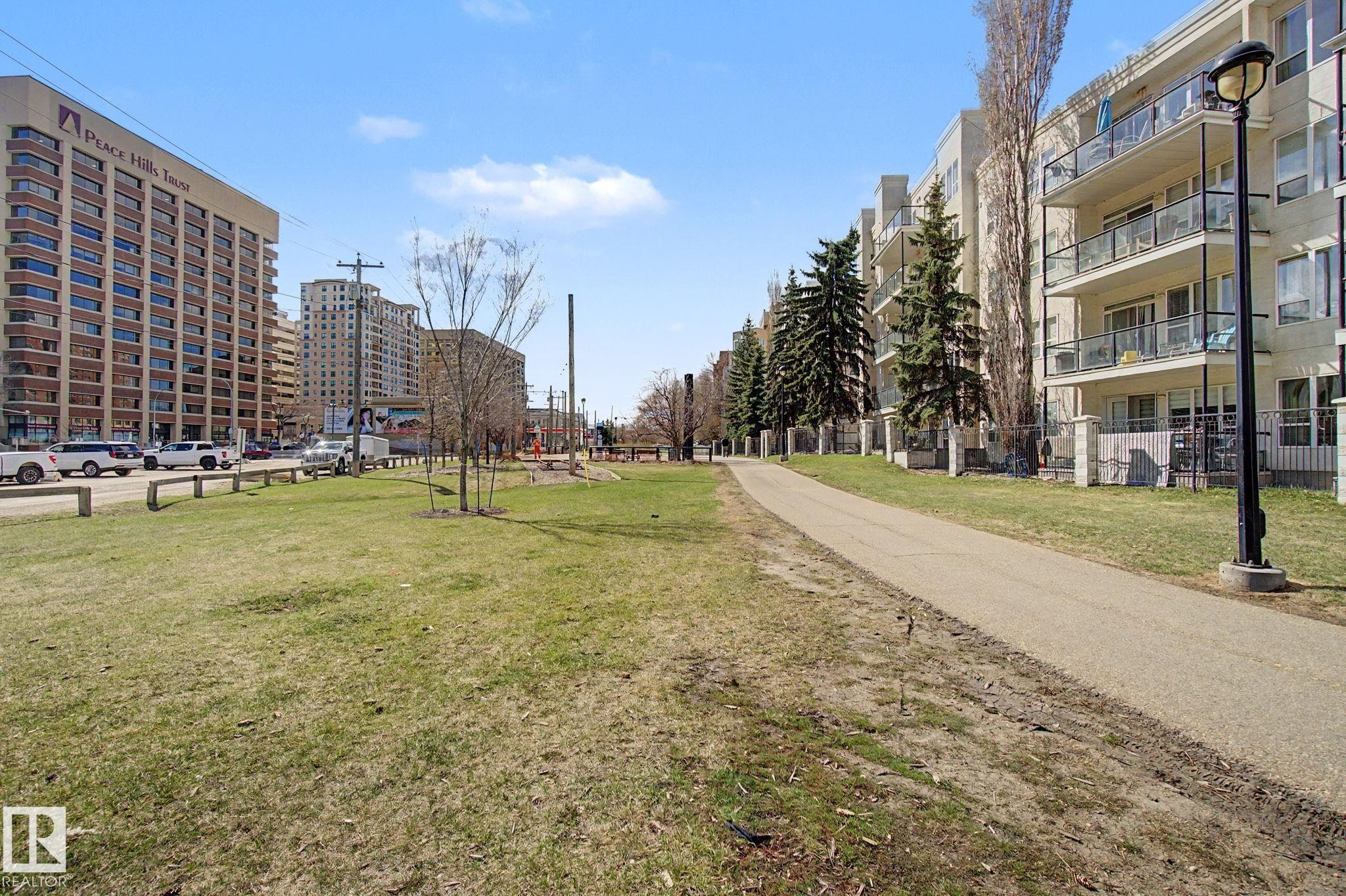 #411 10033 110 St Nw, Edmonton, AB - Outdoor With Balcony