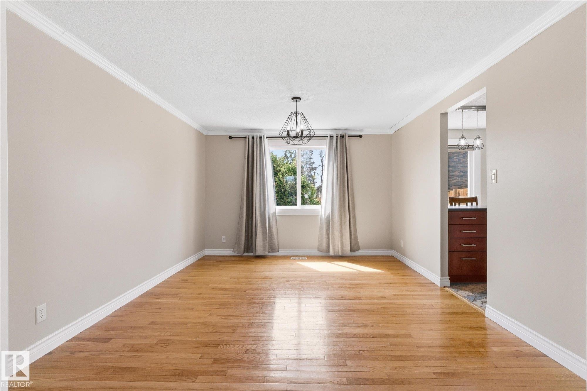 81 Ridgewood Terrace, St. Albert, AB - Indoor Photo Showing Other Room