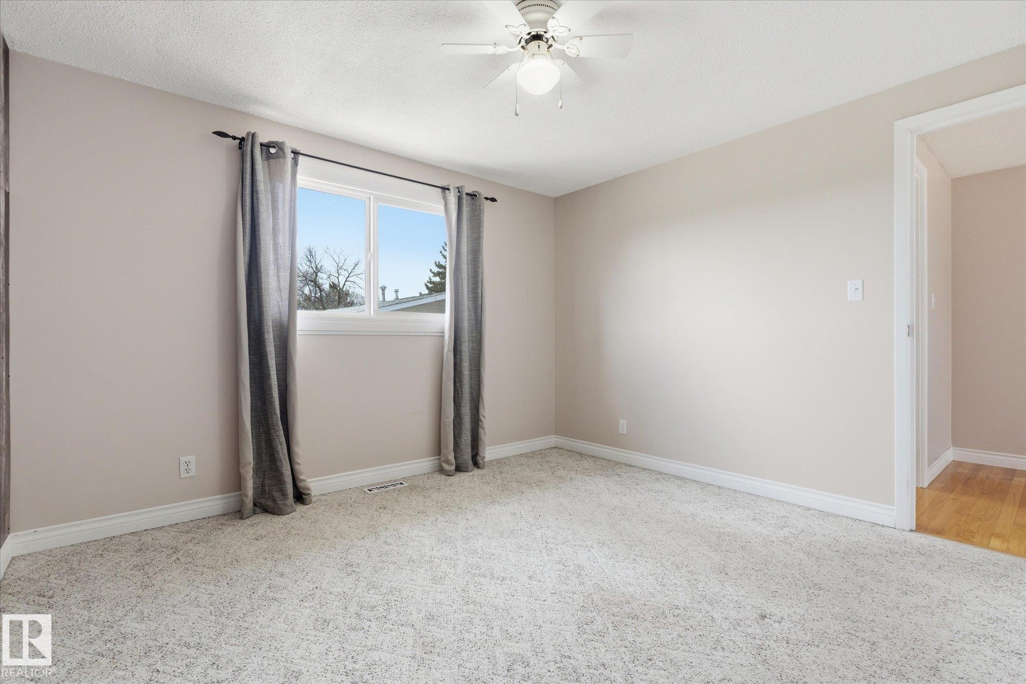81 Ridgewood Terrace, St. Albert, AB - Indoor Photo Showing Other Room