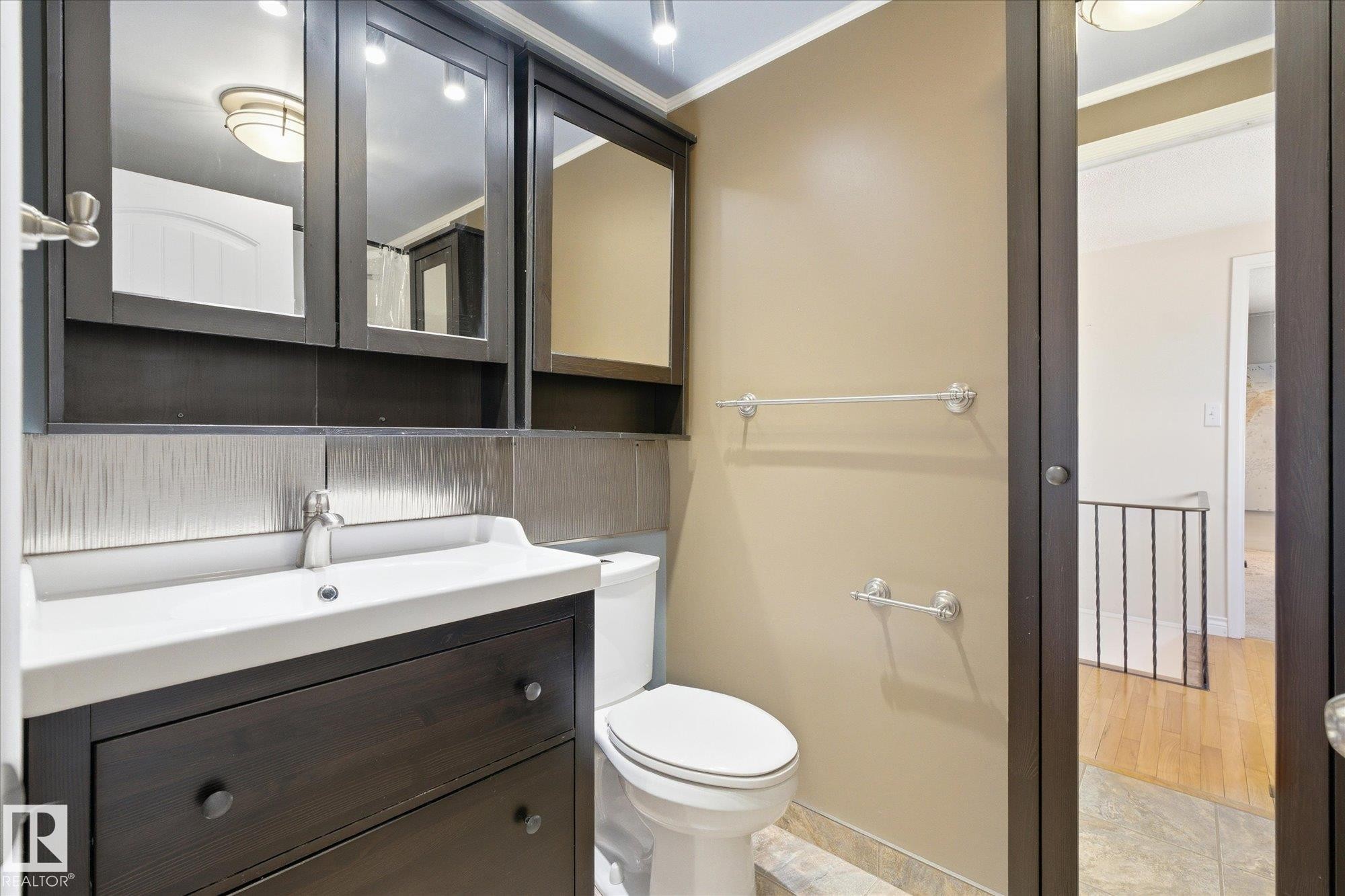 81 Ridgewood Terrace, St. Albert, AB - Indoor Photo Showing Bathroom