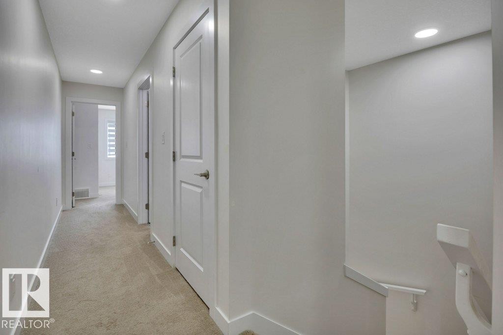 46 603 Orchards Boulevard, Edmonton, AB - Indoor Photo Showing Other Room