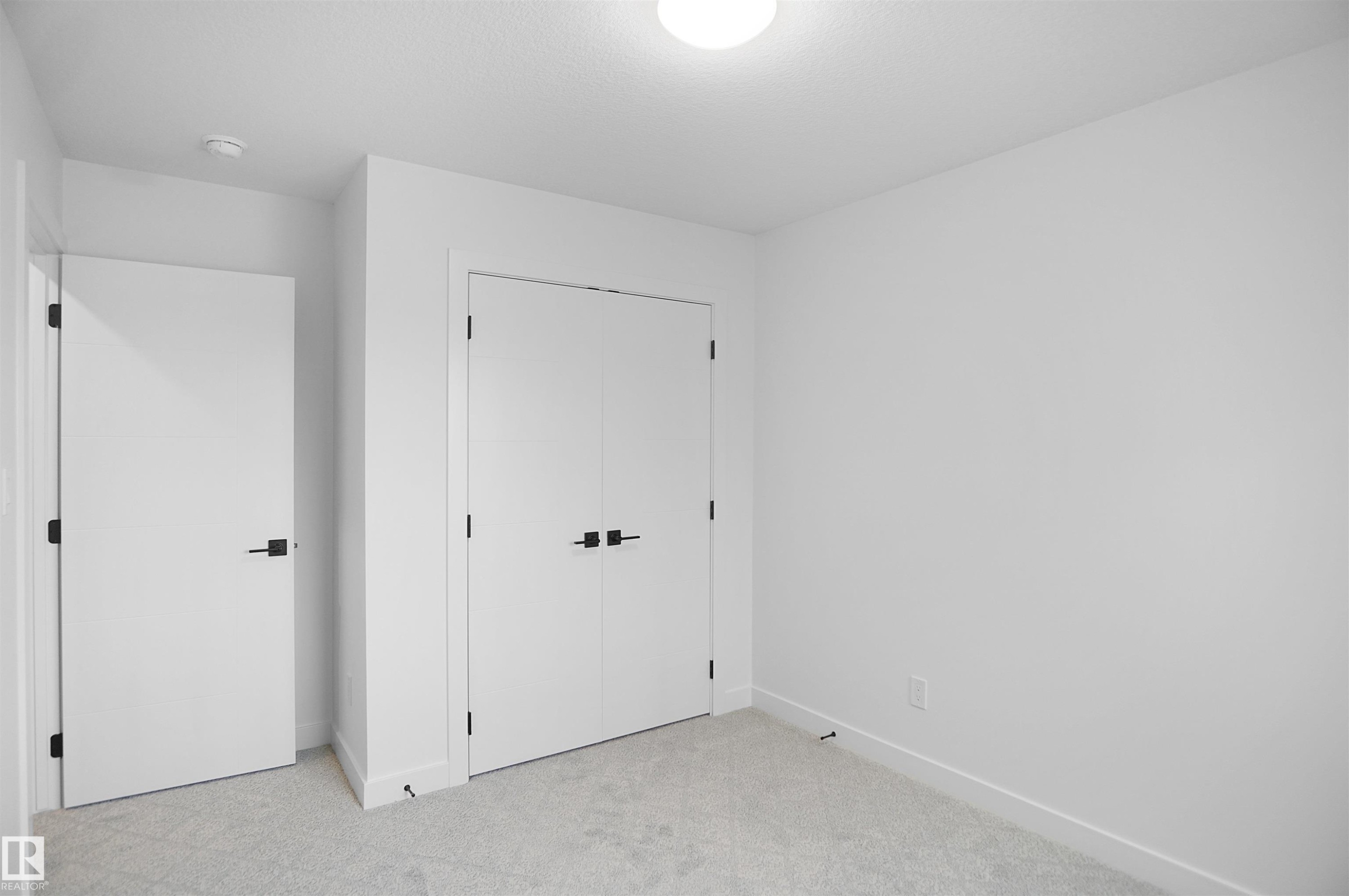 119 Peirwyck Loop, Spruce Grove, AB - Indoor Photo Showing Other Room