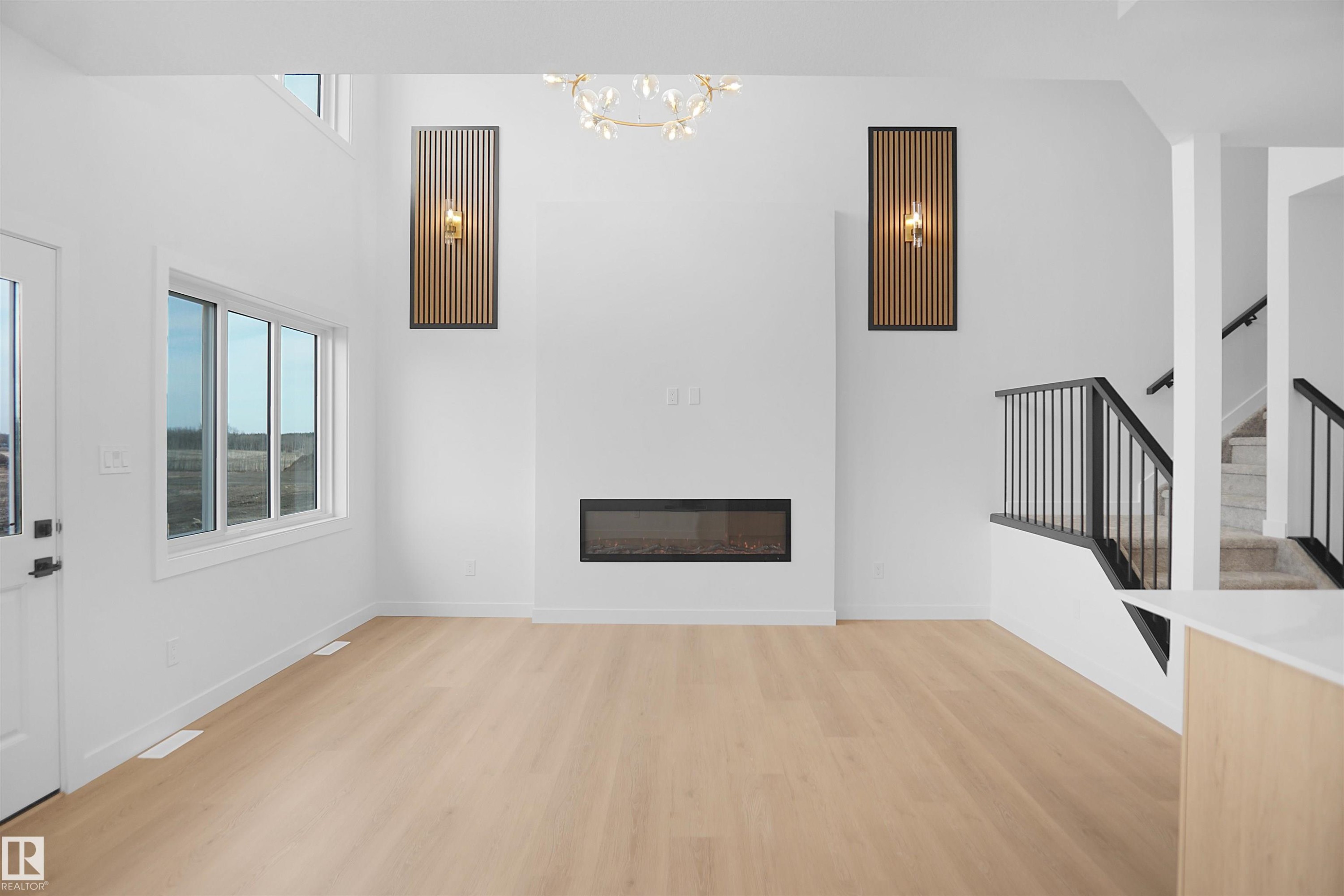 119 Peirwyck Loop, Spruce Grove, AB - Indoor With Fireplace