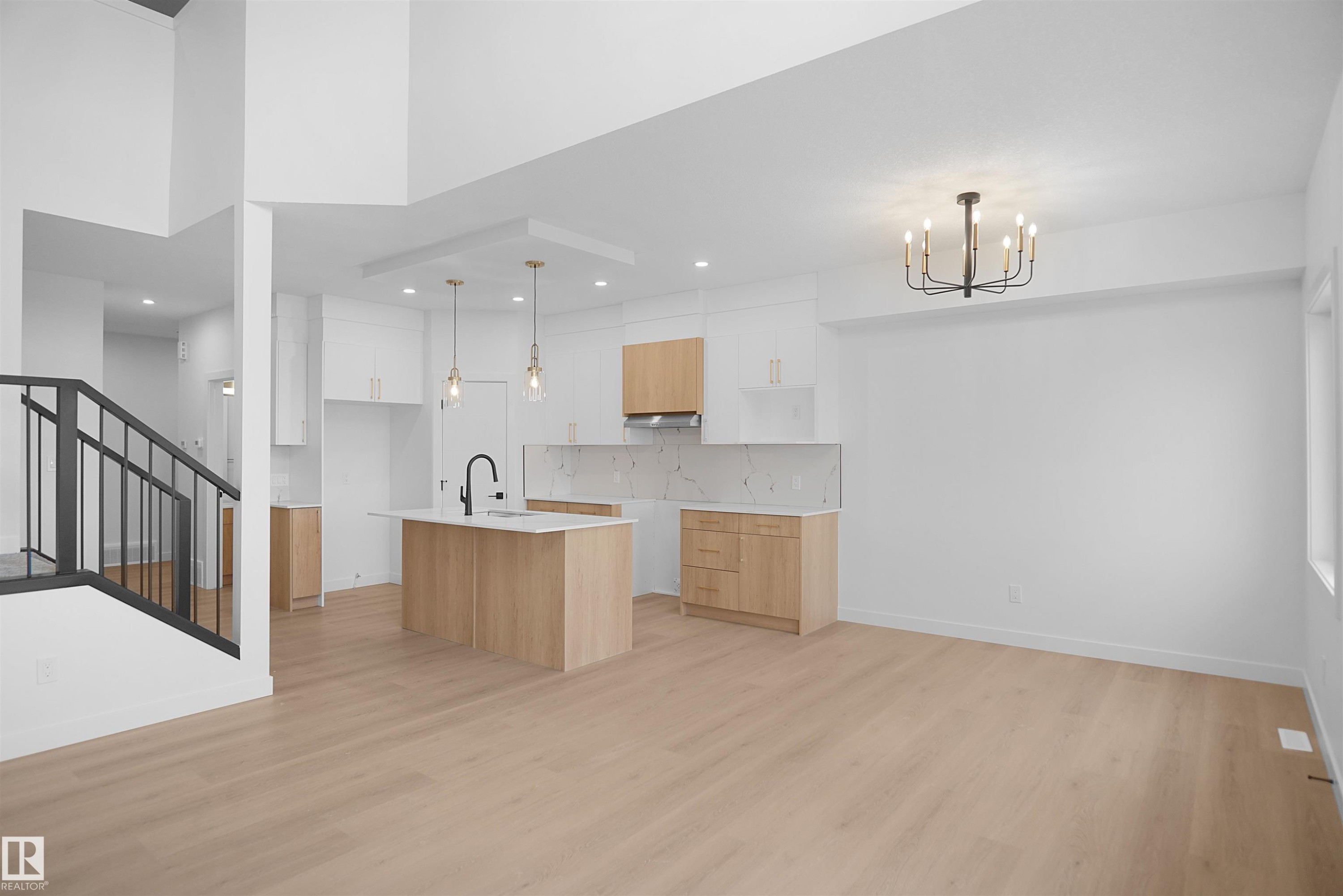 119 Peirwyck Loop, Spruce Grove, AB - Indoor Photo Showing Kitchen