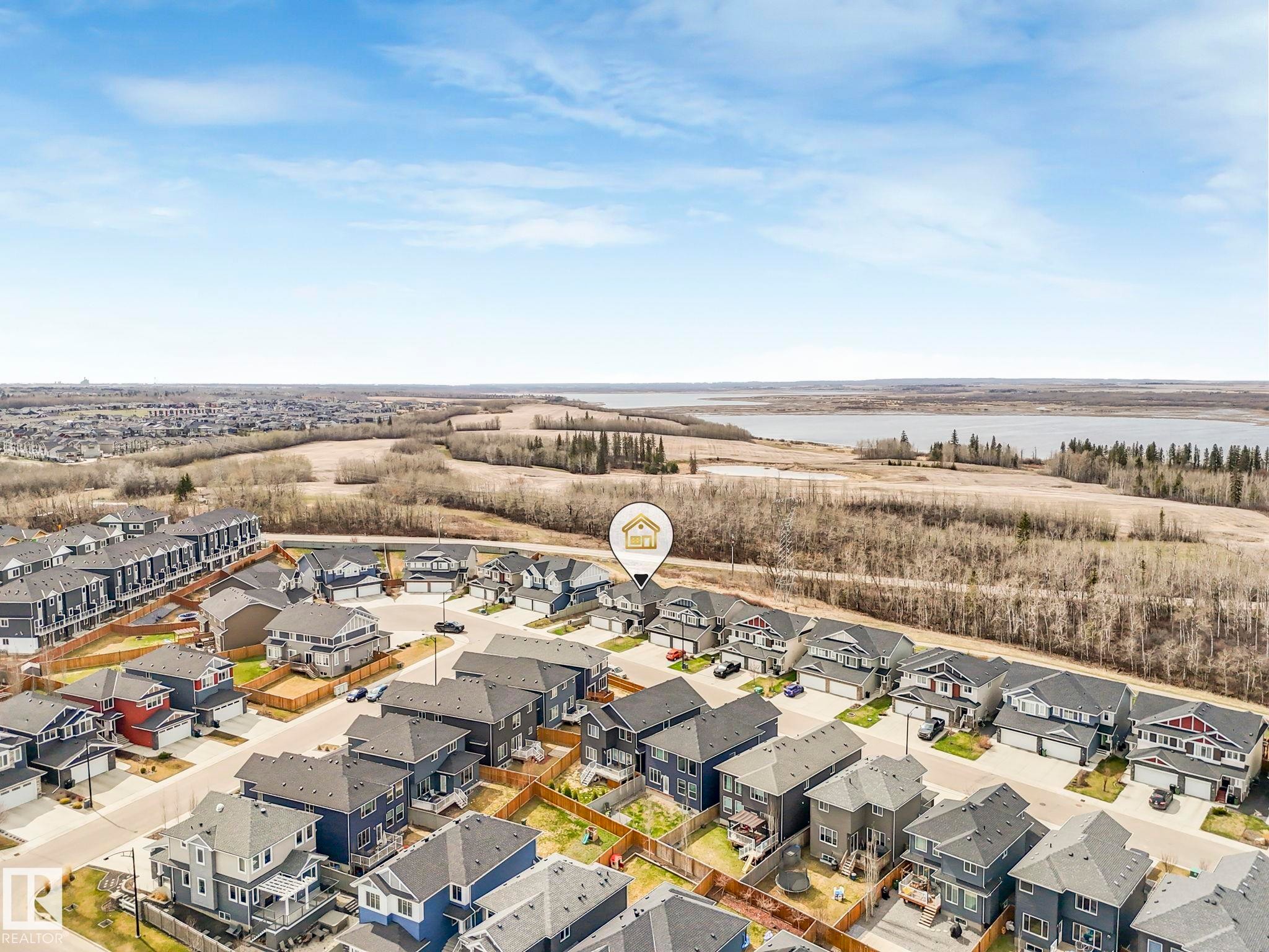 3843 Robins Crescent, Edmonton, AB - Outdoor With View