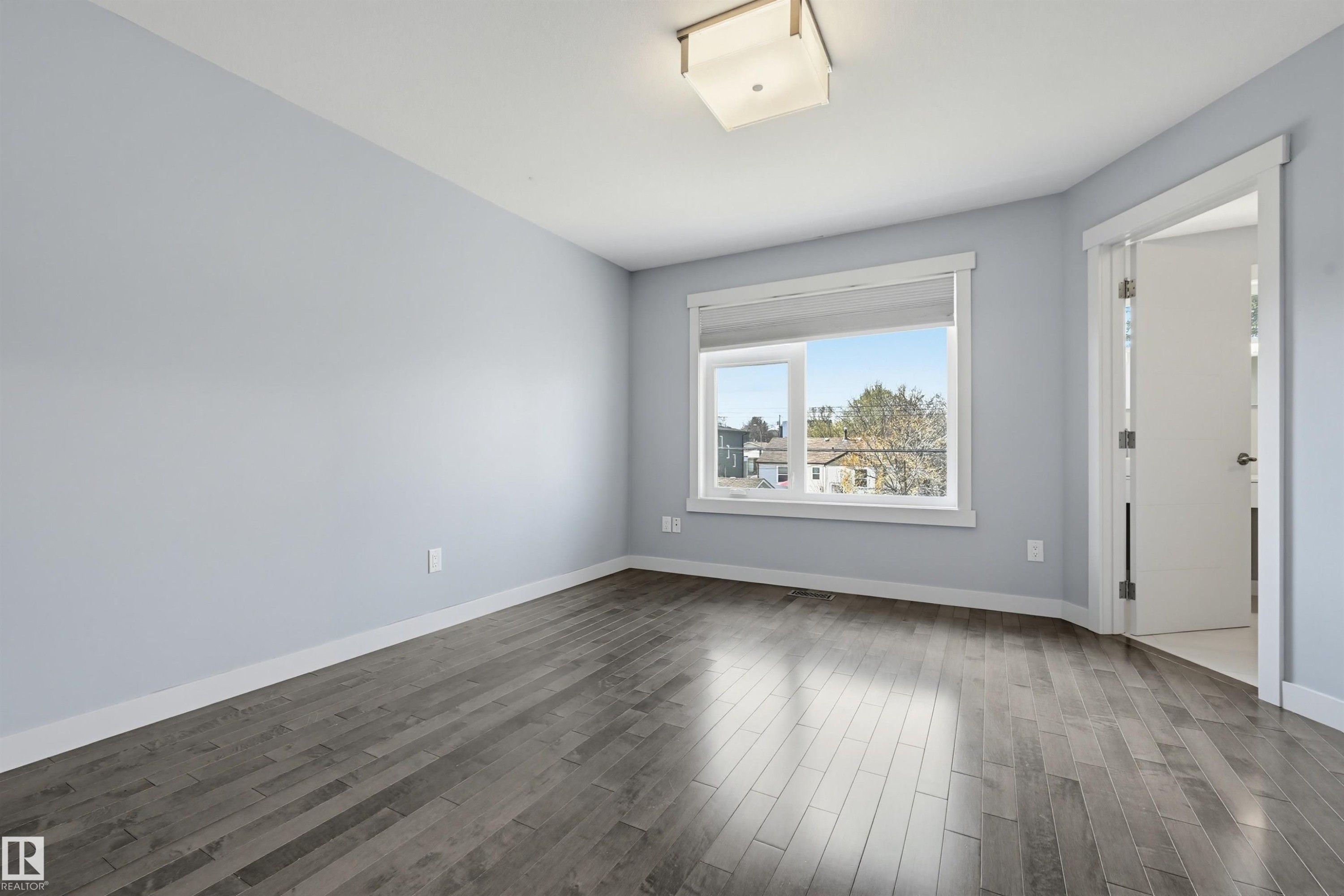 8834 91 Street, Edmonton, AB - Indoor Photo Showing Other Room