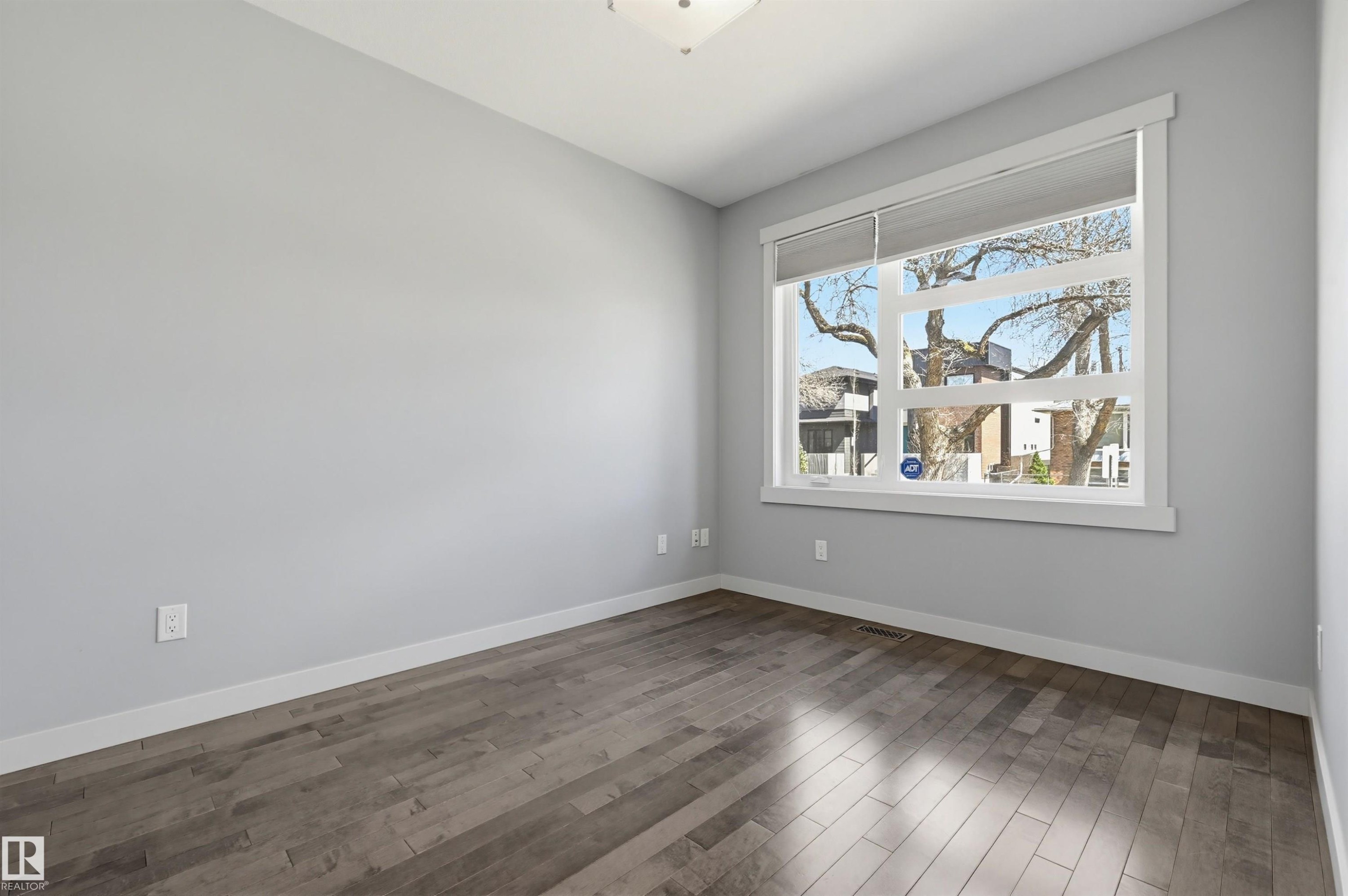 8834 91 Street, Edmonton, AB - Indoor Photo Showing Other Room