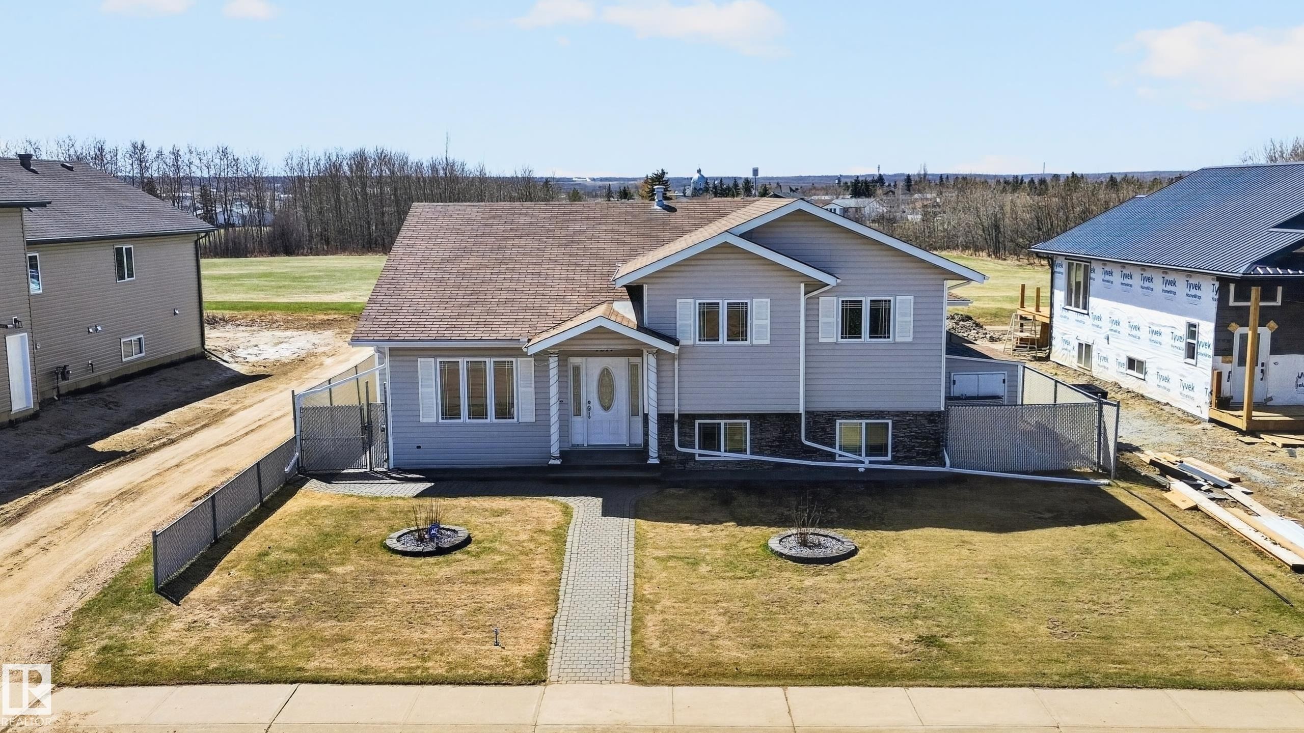 4217 55 Avenue, Lamont, AB - Outdoor