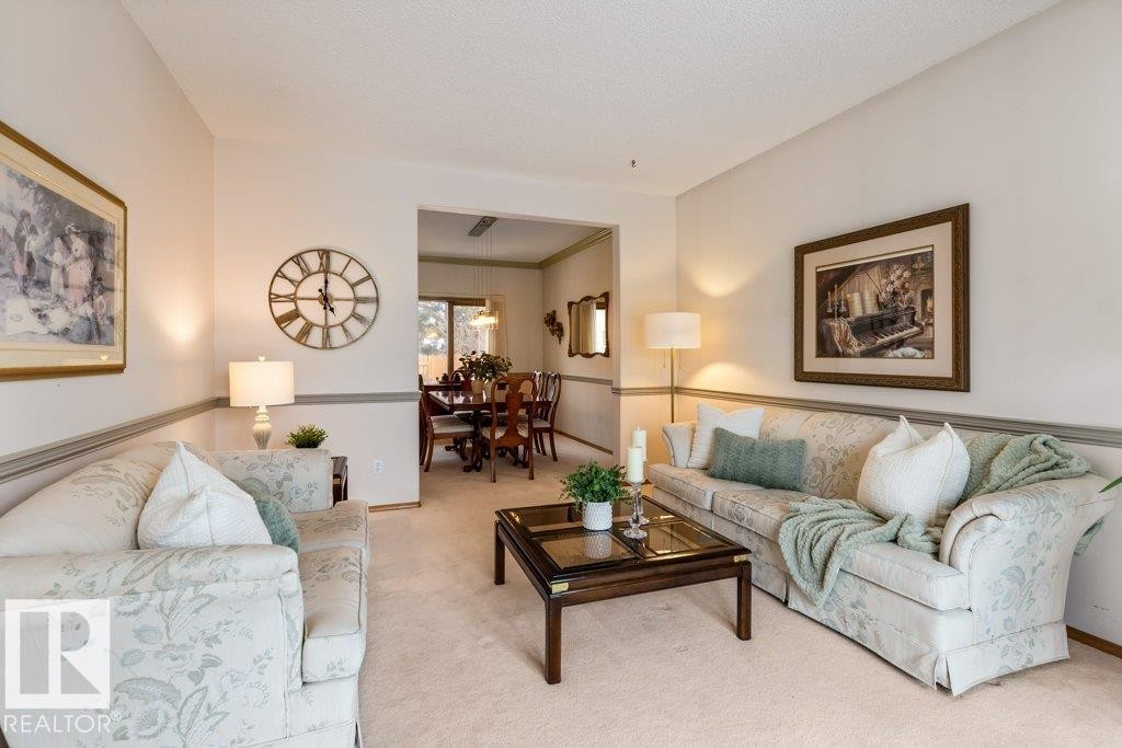 4344 28A Street, Edmonton, AB - Indoor Photo Showing Living Room