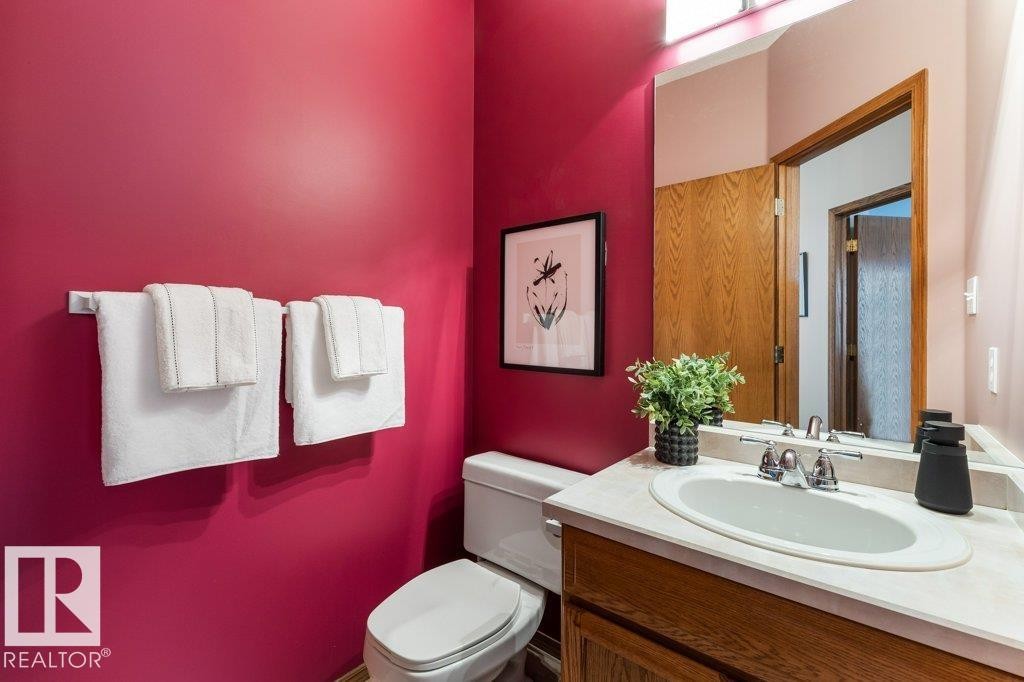 4344 28A Street, Edmonton, AB - Indoor Photo Showing Bathroom