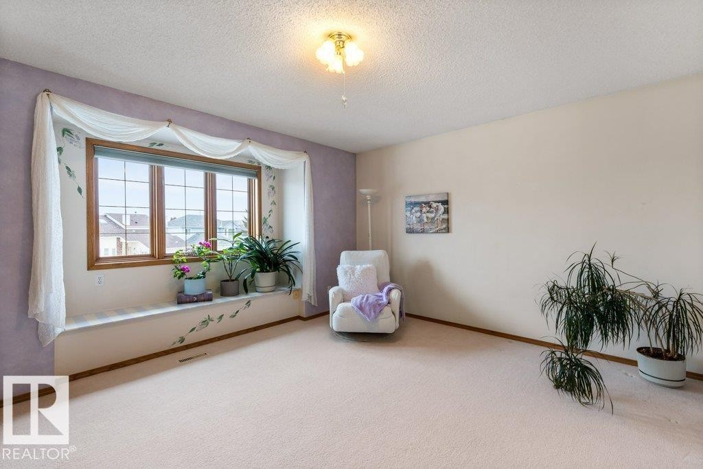 4344 28A Street, Edmonton, AB - Indoor