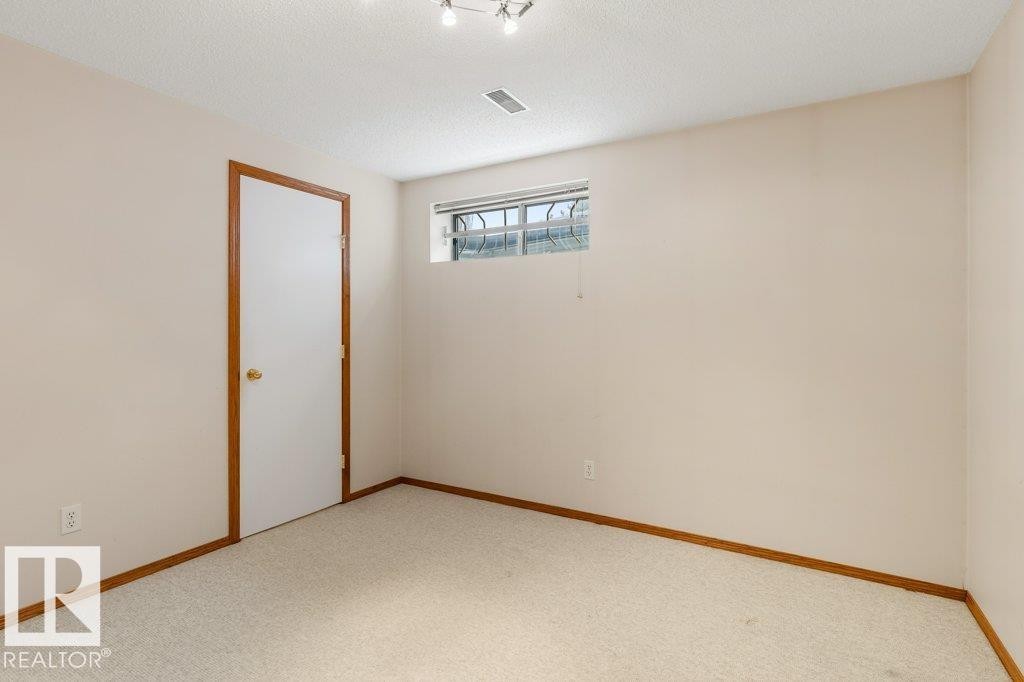 4344 28A Street, Edmonton, AB - Indoor Photo Showing Other Room